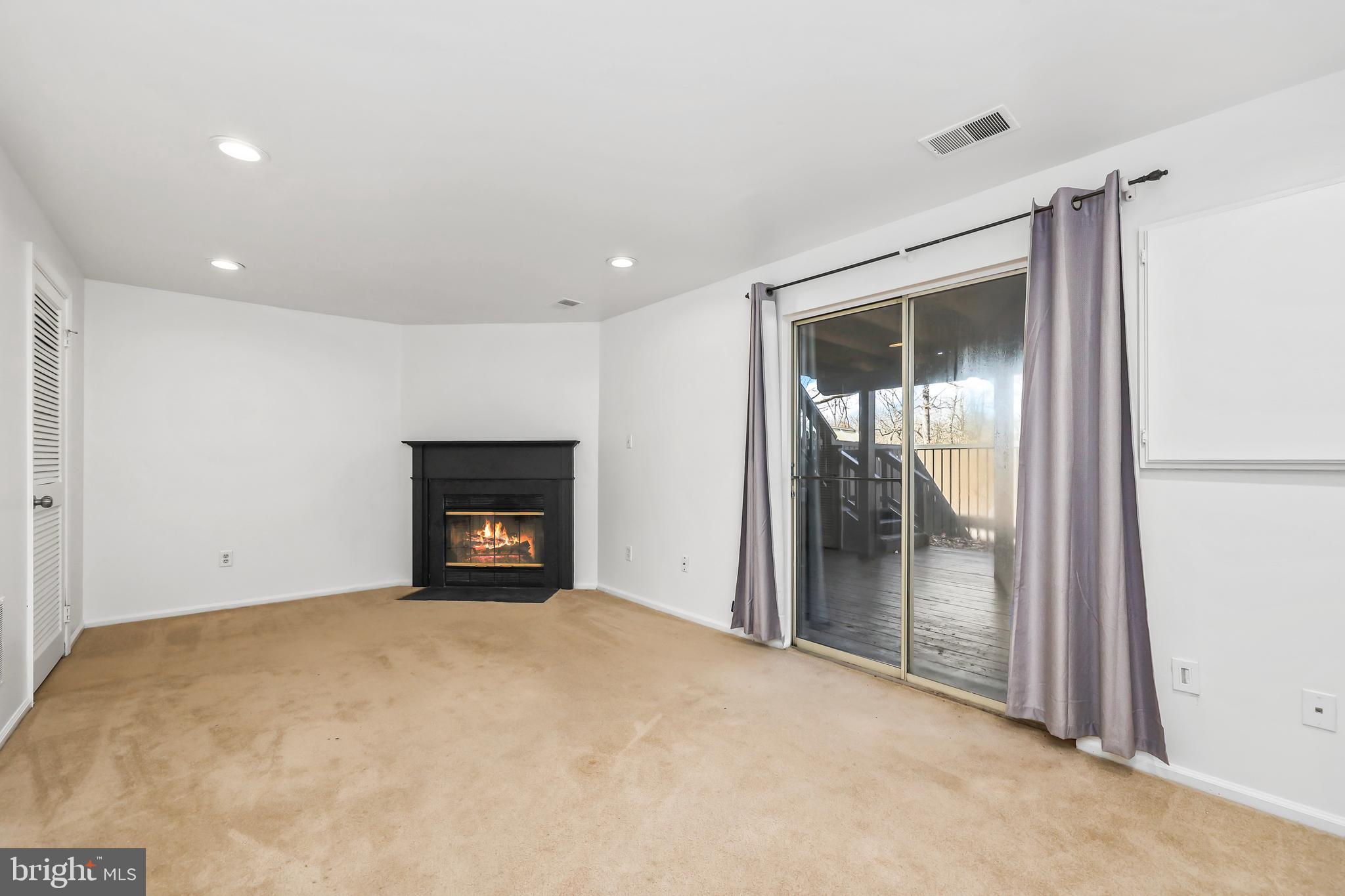 QUAIL HOLLOW - Residential