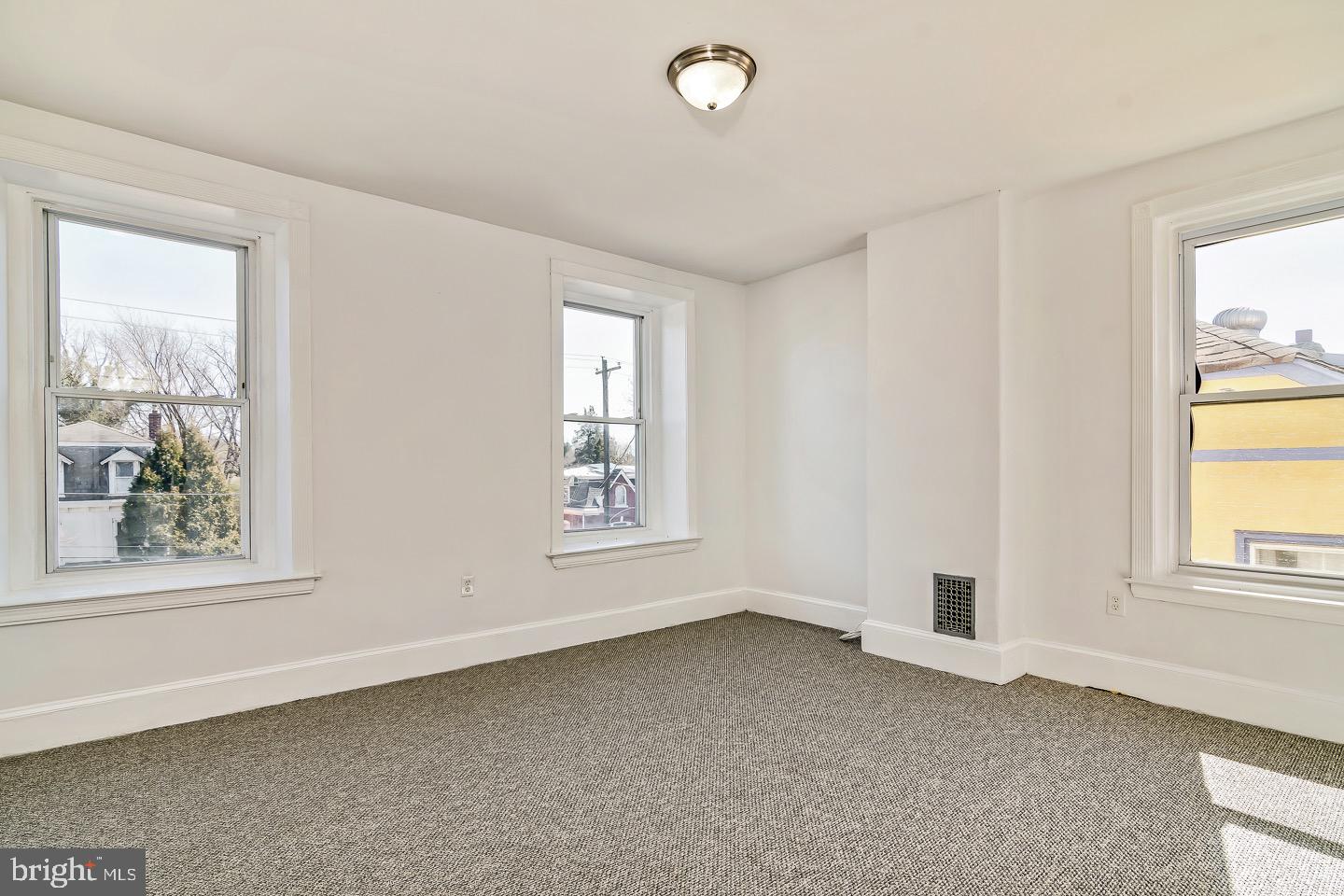 MT AIRY (WEST) - Residential