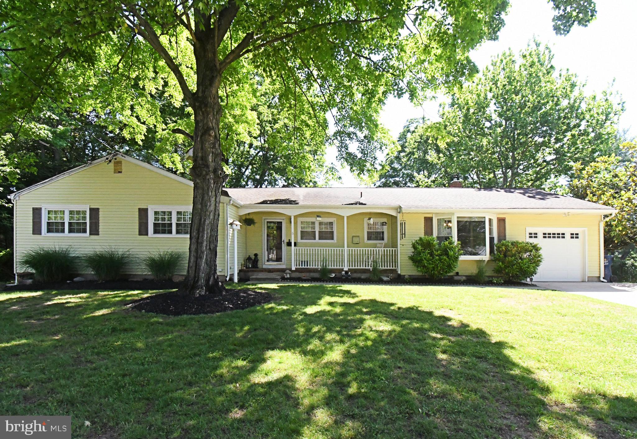5 ROYAL OAK ROAD