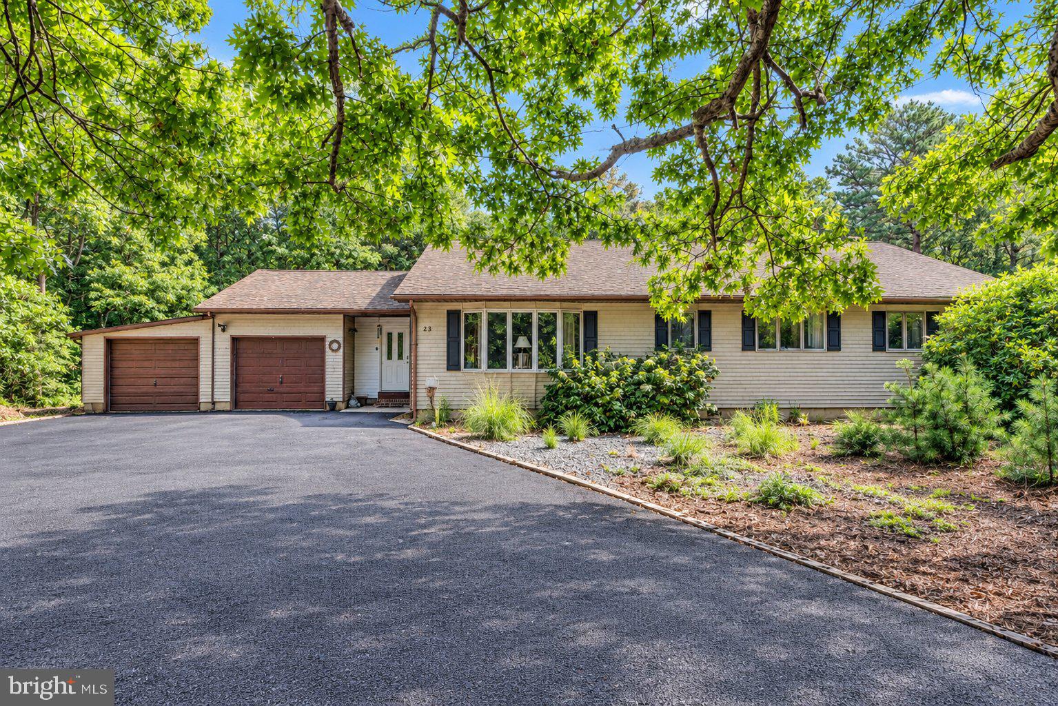 23 ARLENE DRIVE
