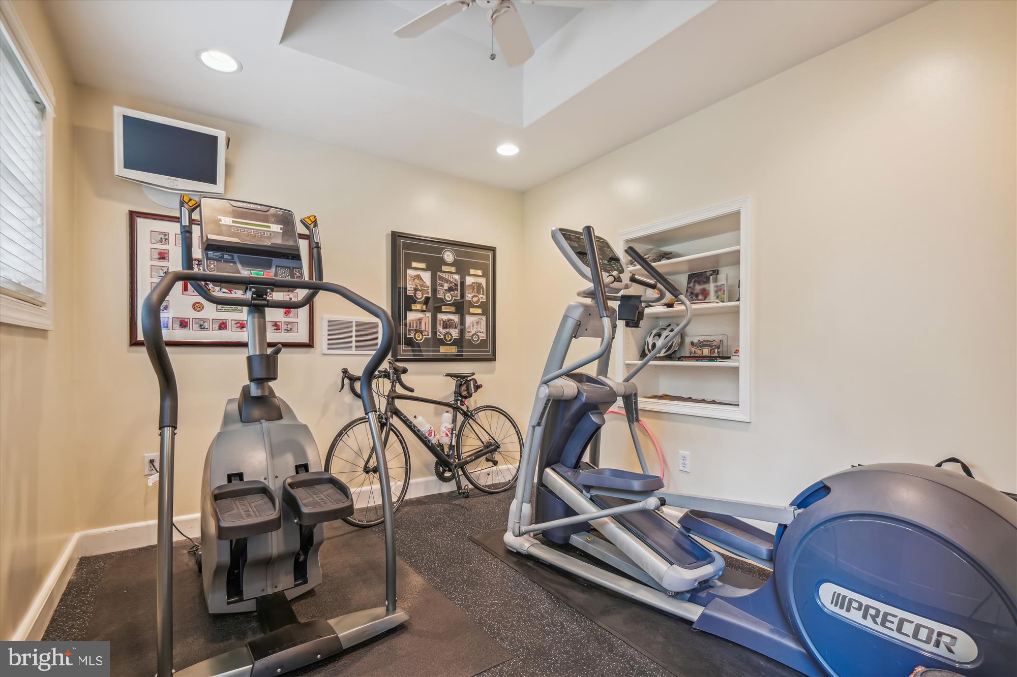 NORTH HOMELAND - Residential