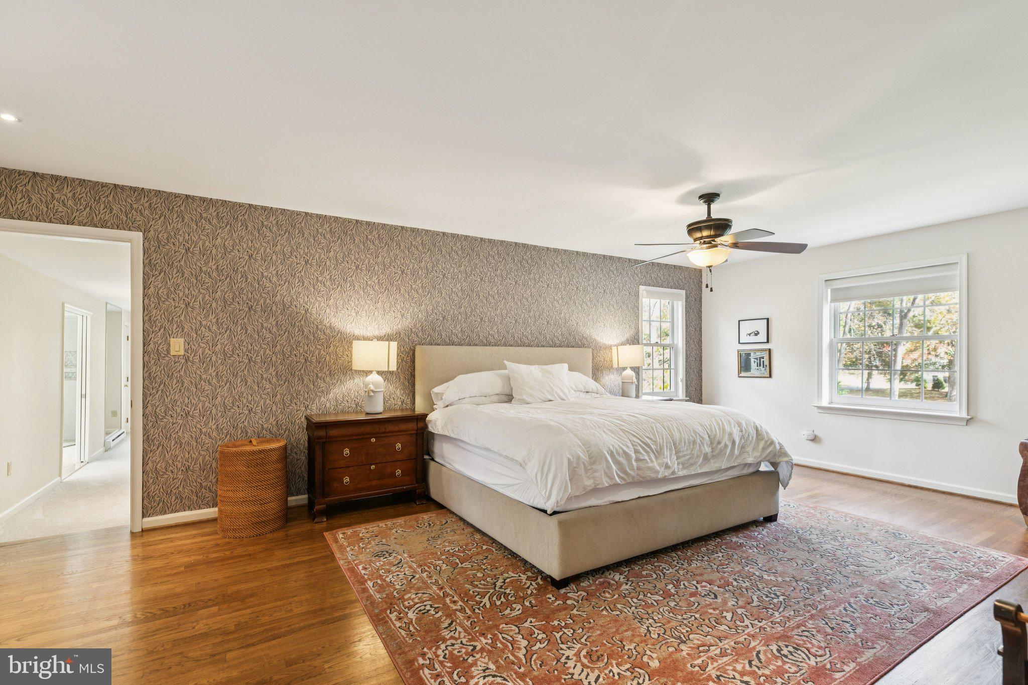 SHADY GROVE MANOR - Residential