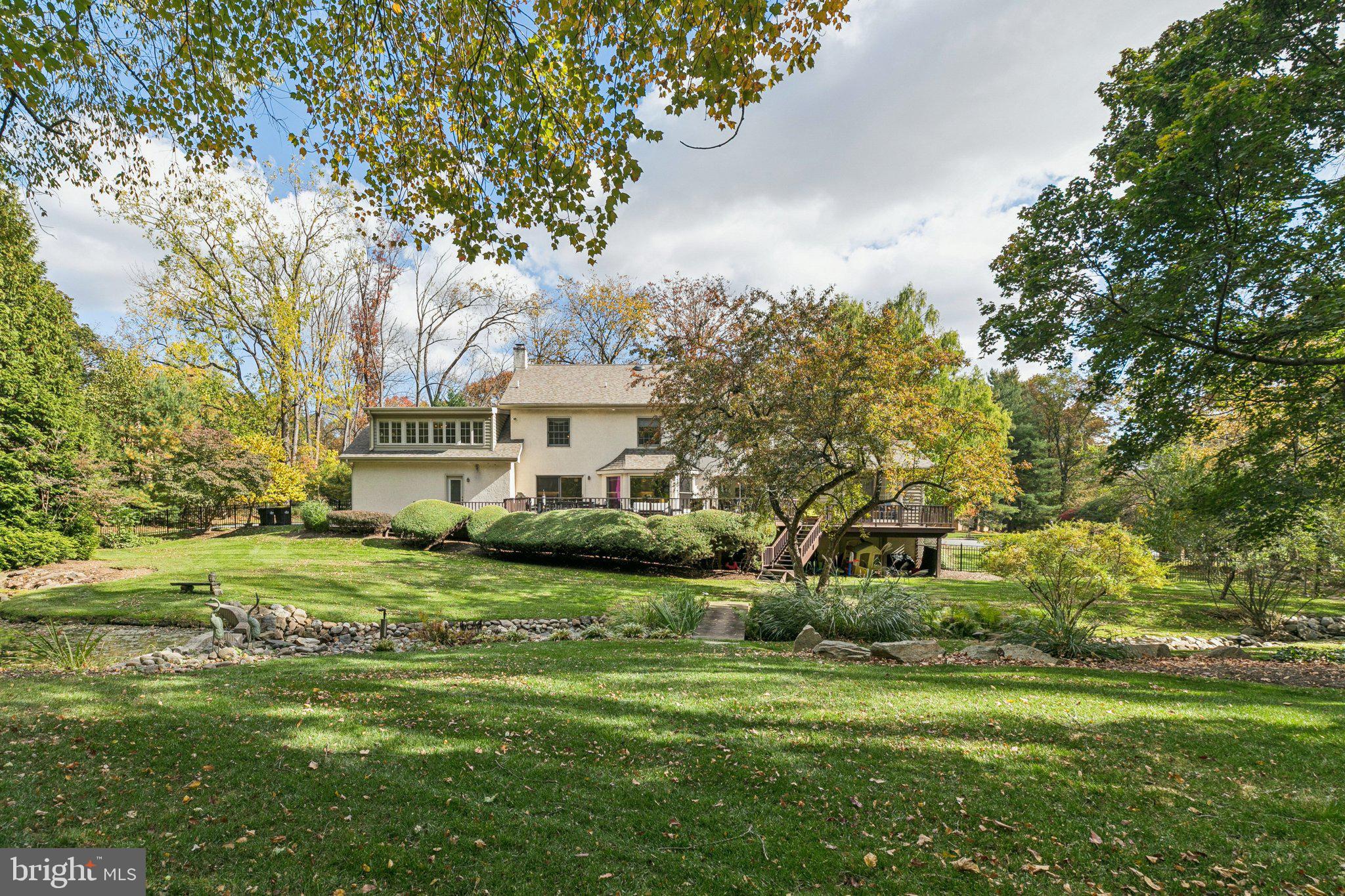 SHADY GROVE MANOR - Residential