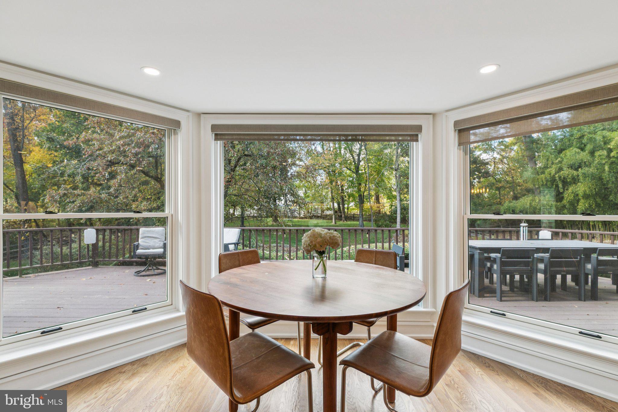 SHADY GROVE MANOR - Residential