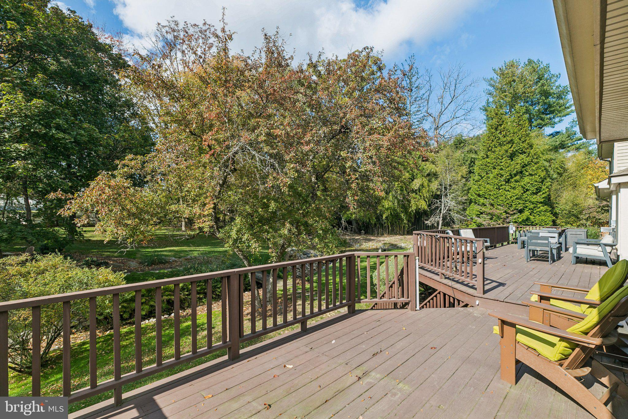 SHADY GROVE MANOR - Residential