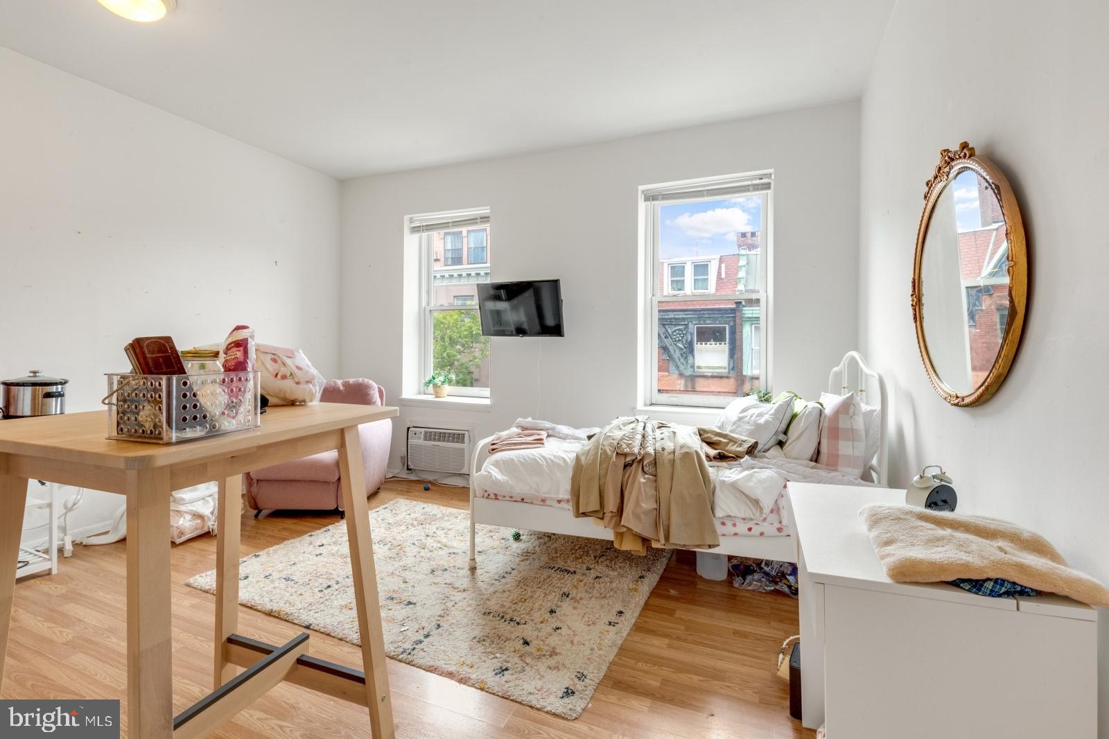 FITLER SQUARE - Residential Lease