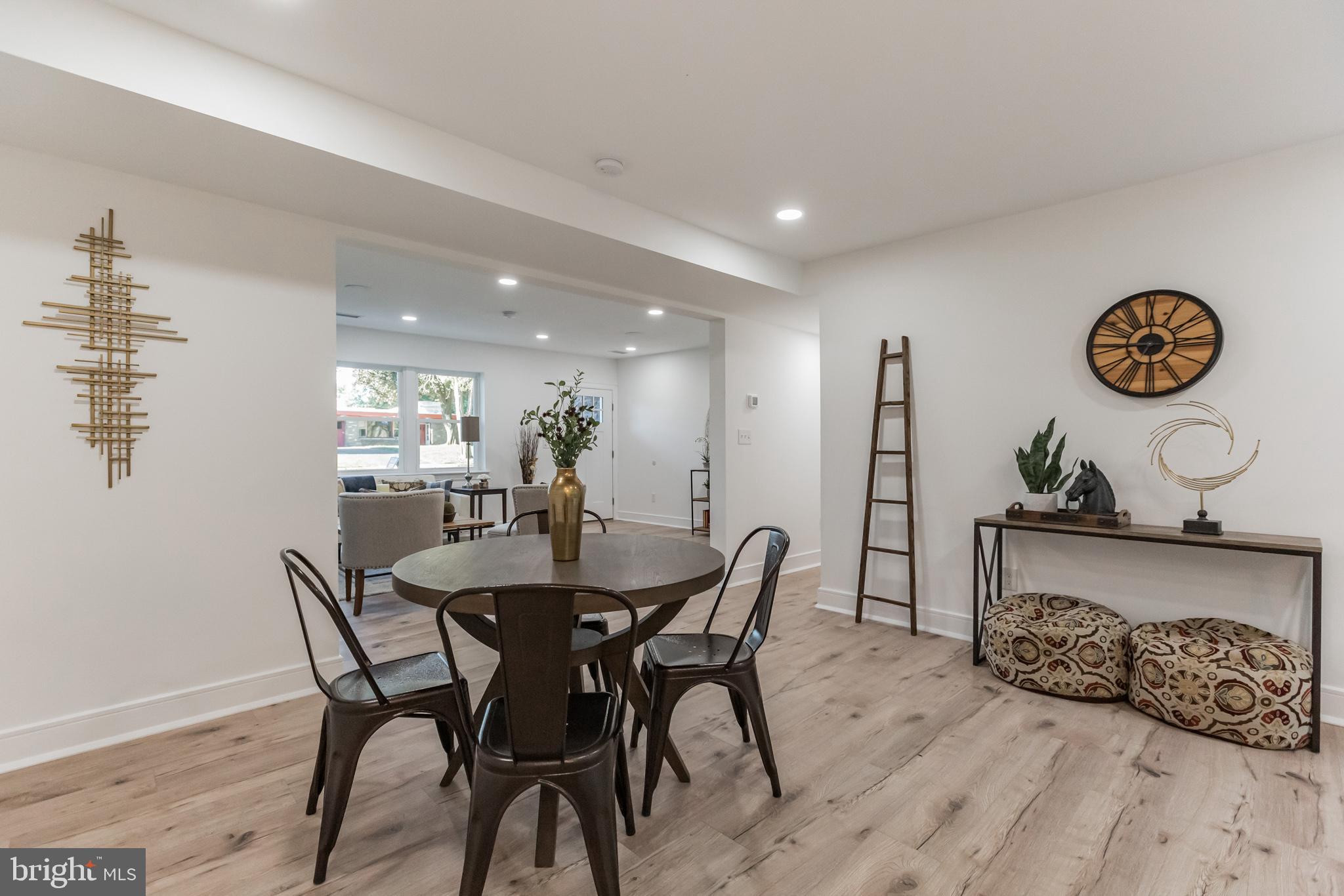 CALIFORNIAN - Residential