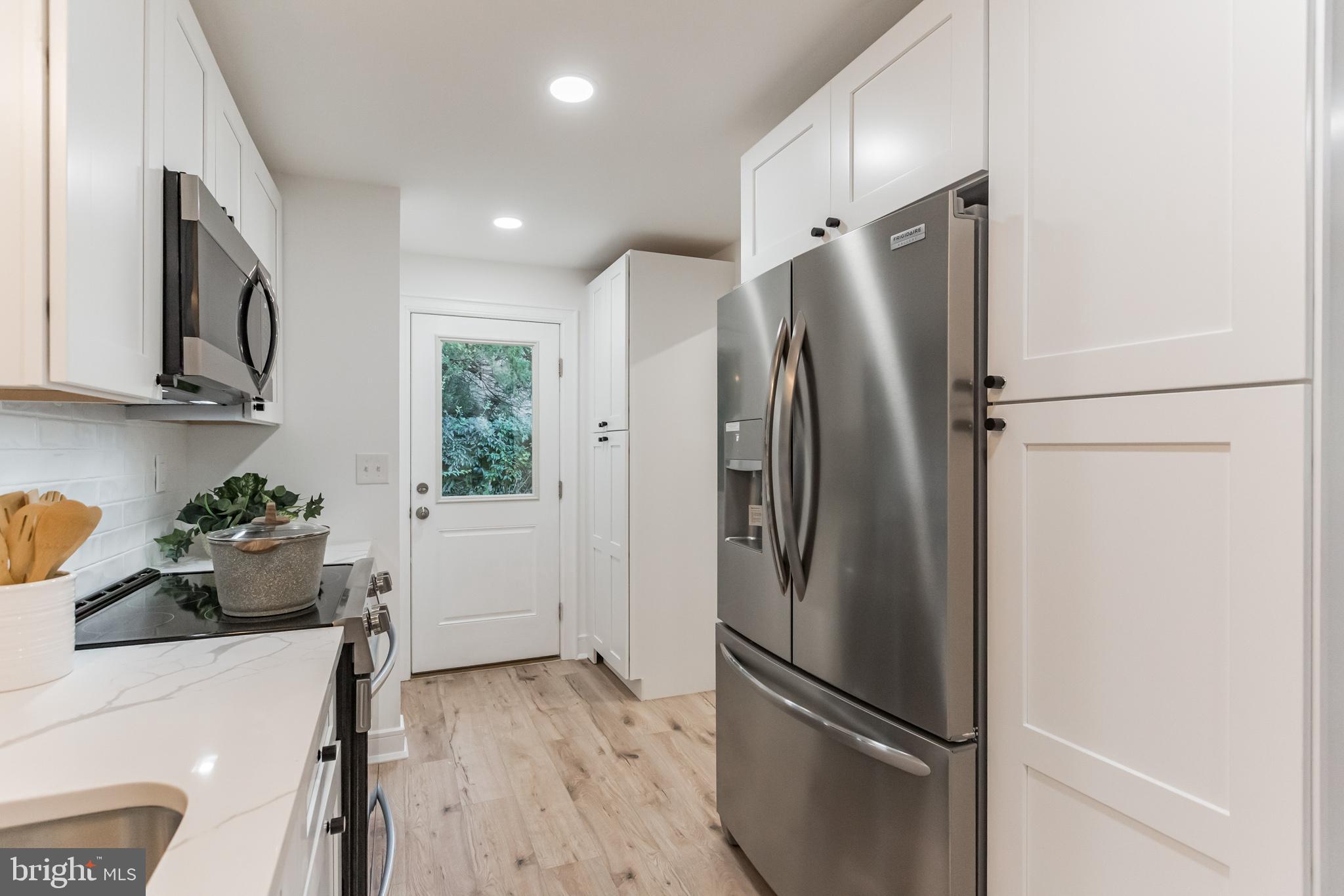 CALIFORNIAN - Residential