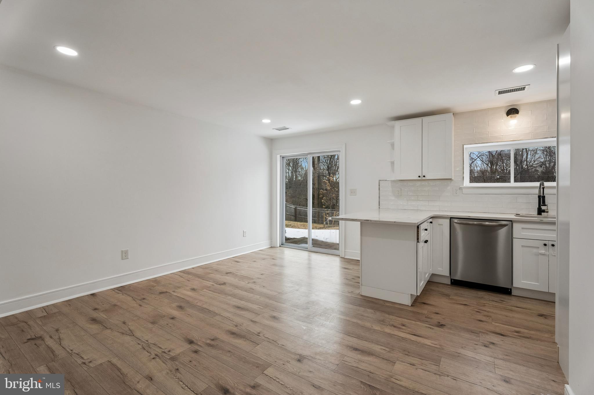 CALIFORNIAN - Residential