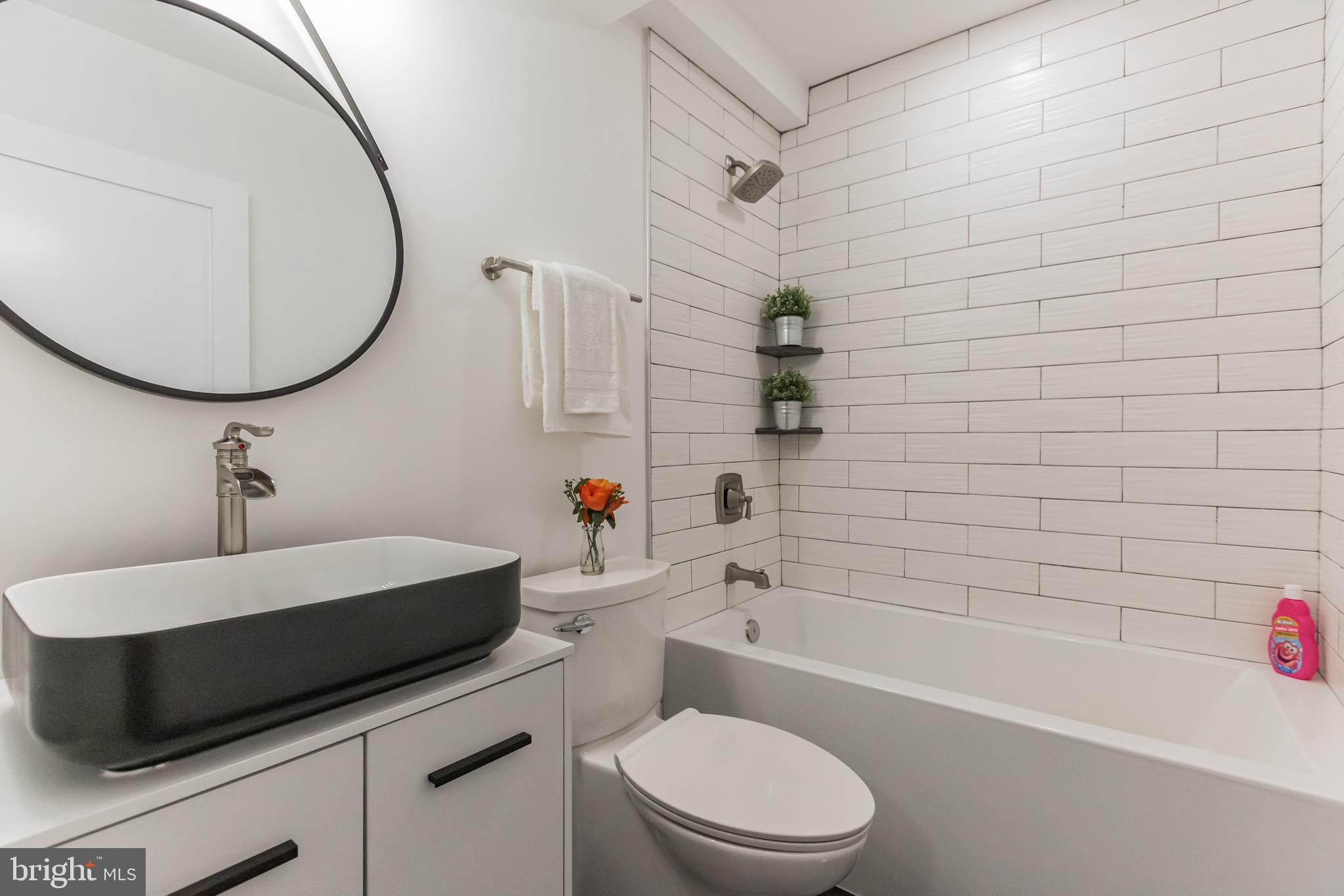 CALIFORNIAN - Residential