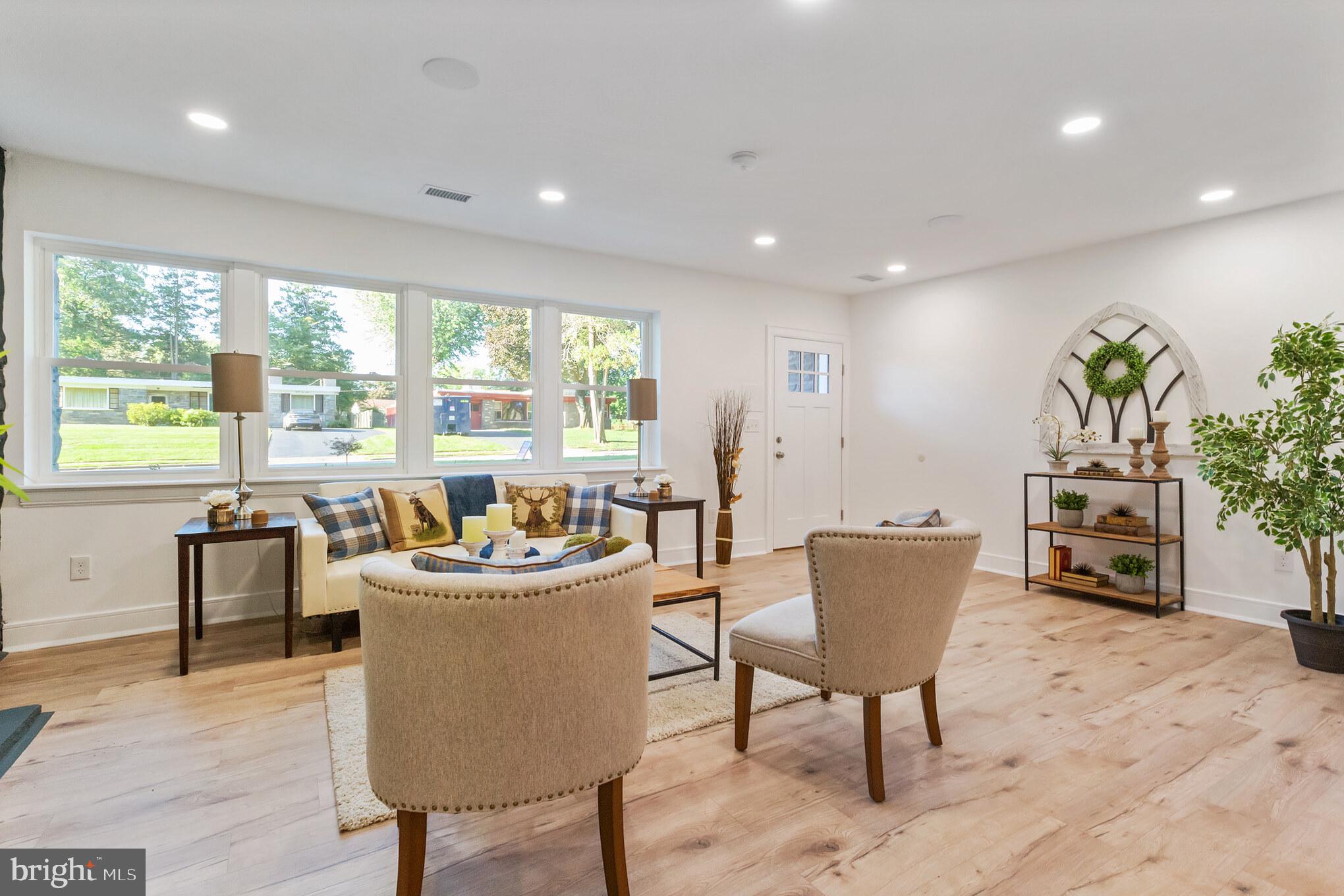 CALIFORNIAN - Residential