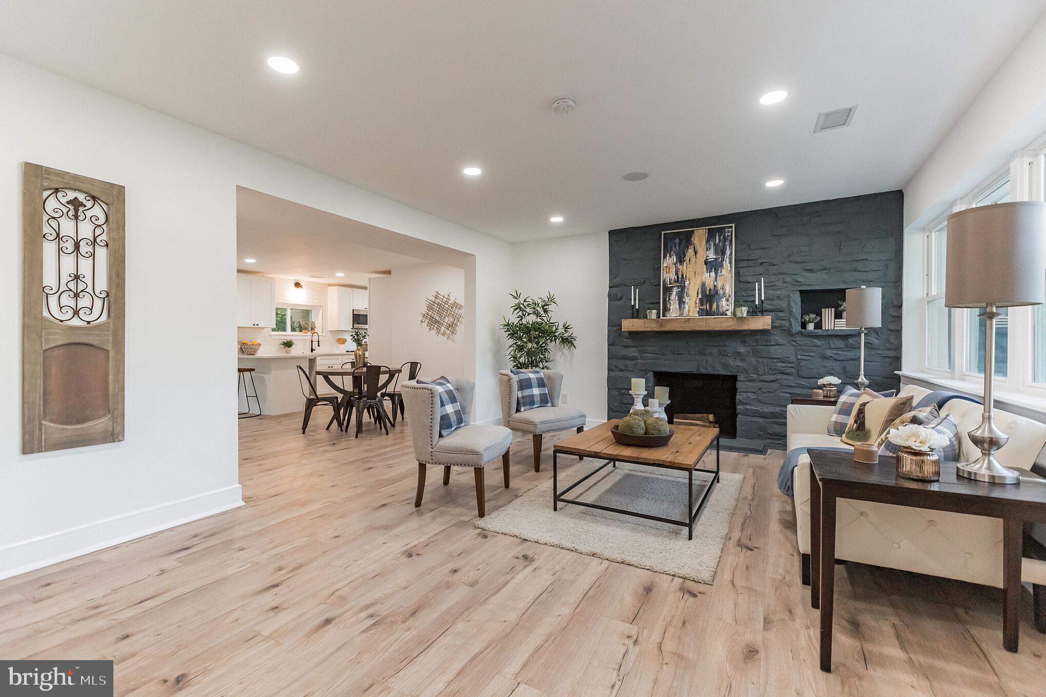 CALIFORNIAN - Residential