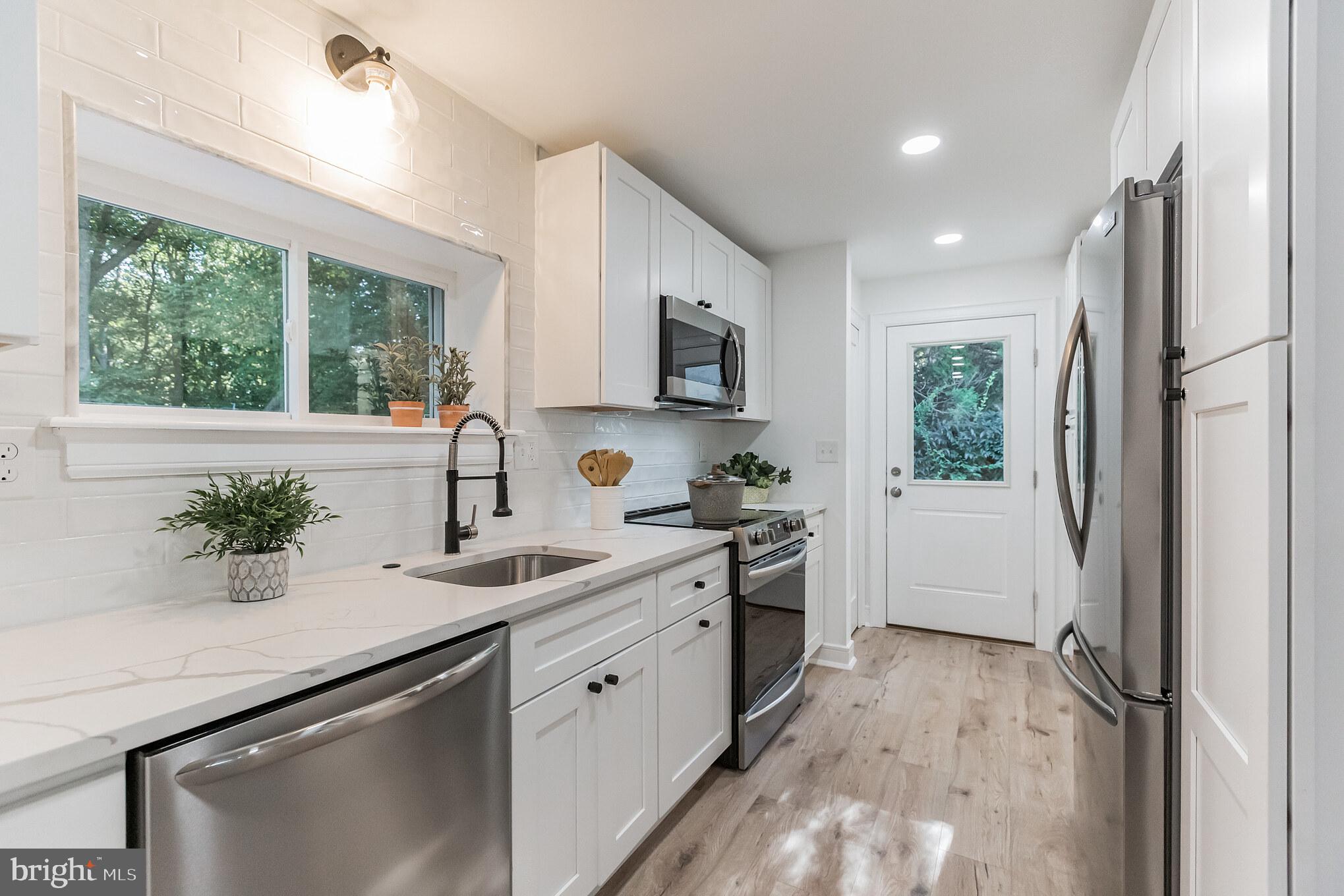 CALIFORNIAN - Residential