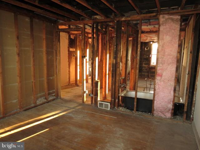 OVERBROOK PARK - Residential