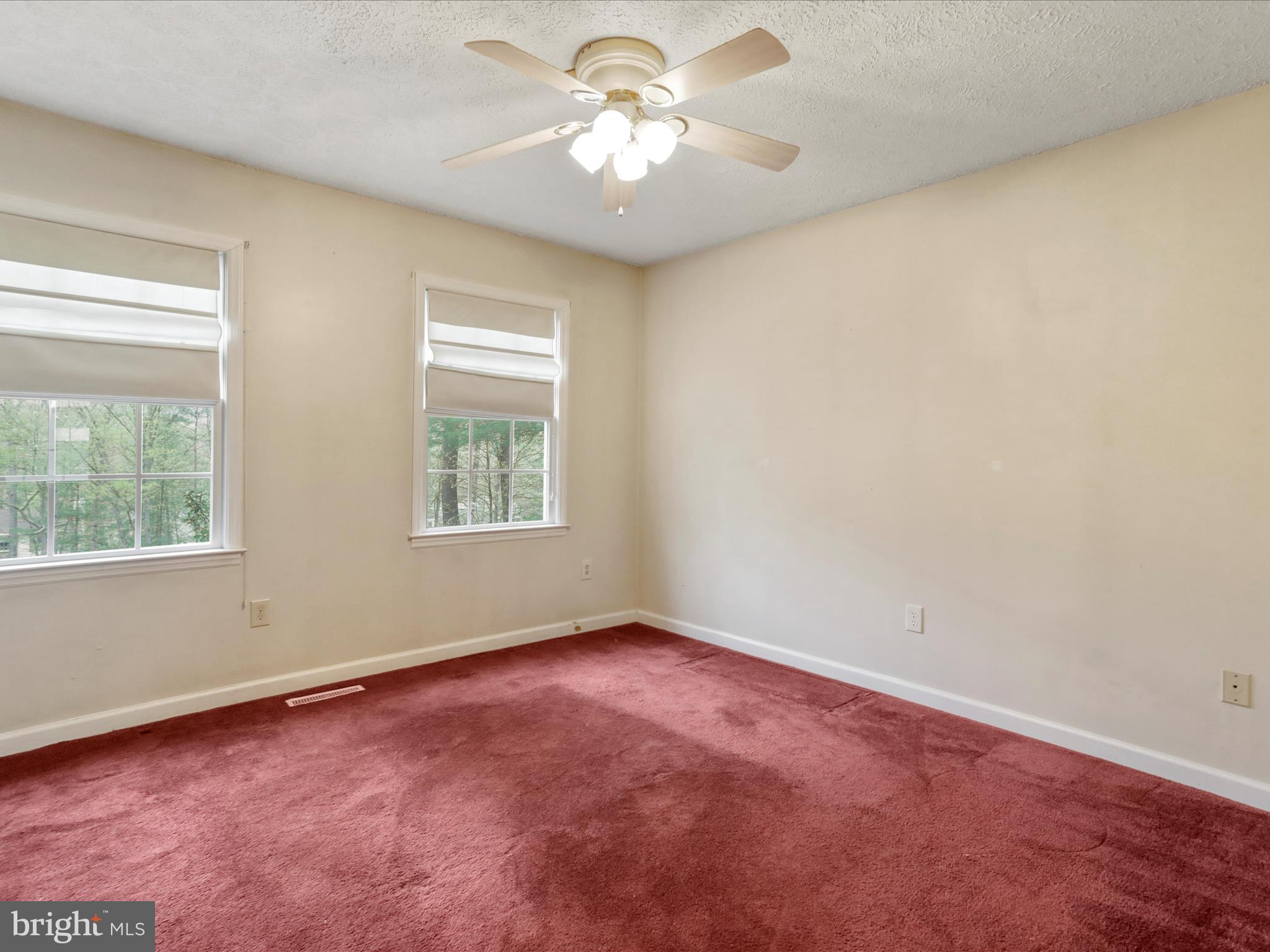 WARDEN ACRES - Residential