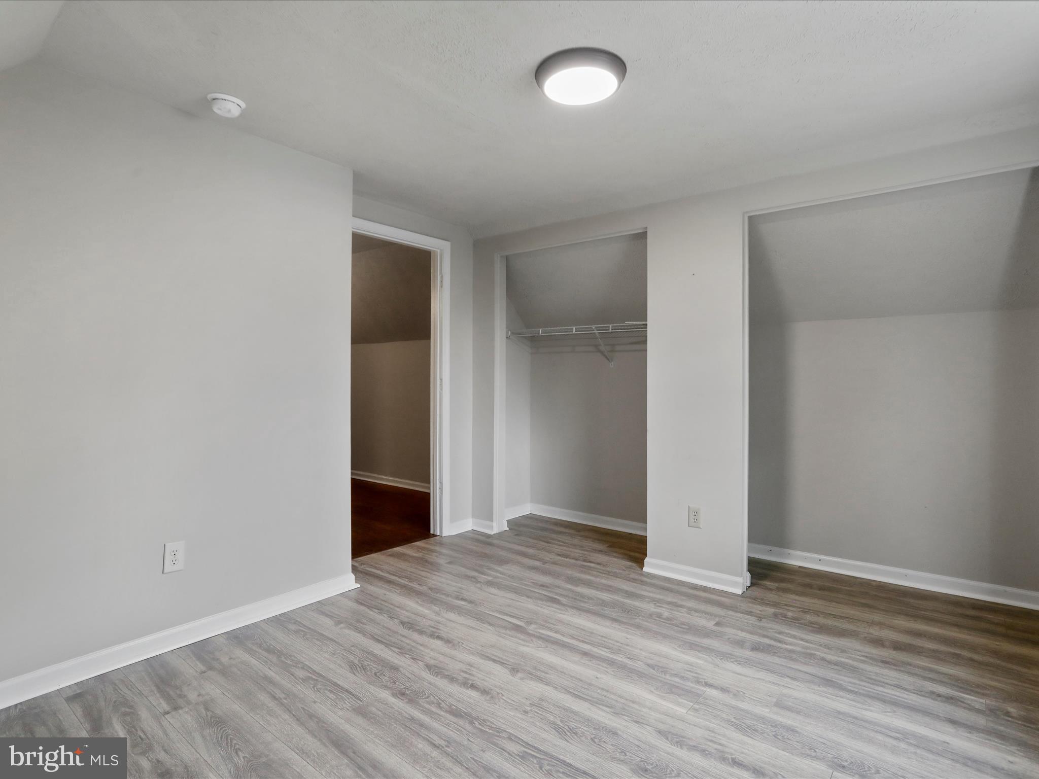 WARDEN ACRES - Residential