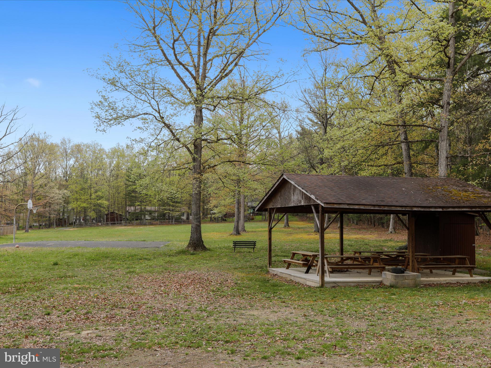 WARDEN ACRES - Residential