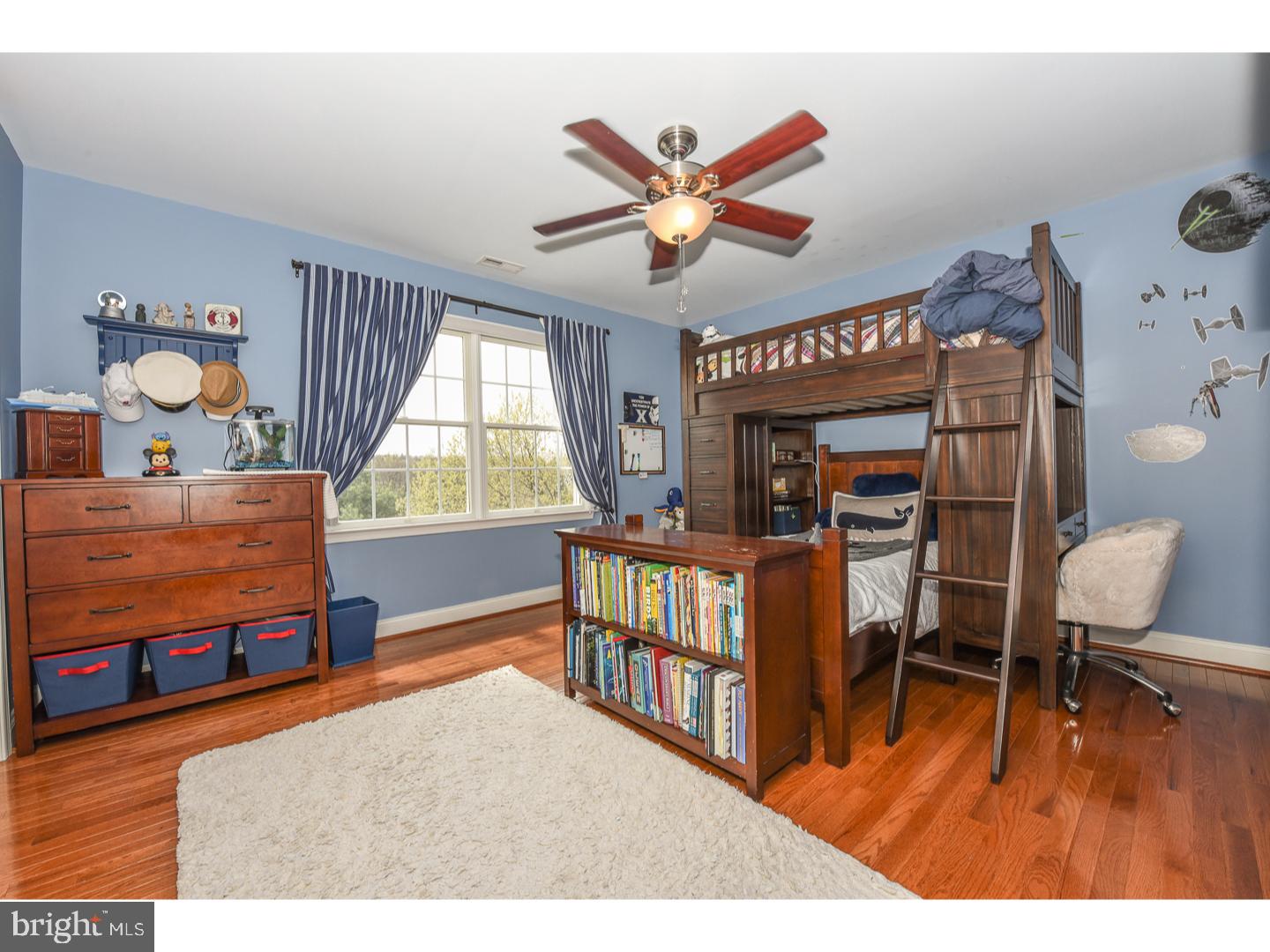 RIVERCREST - Residential