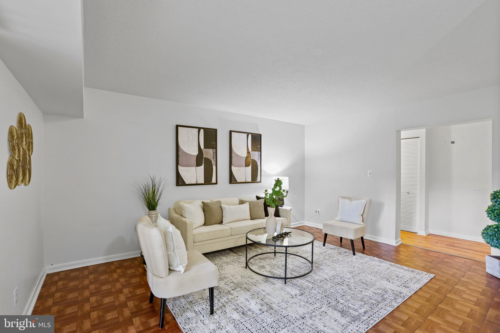 2216 CASTLE ROCK SQUARE 2B