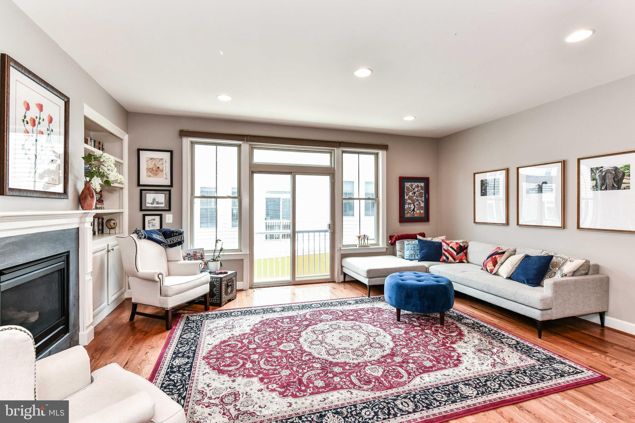 SHIRLINGTON CREST - Residential Lease