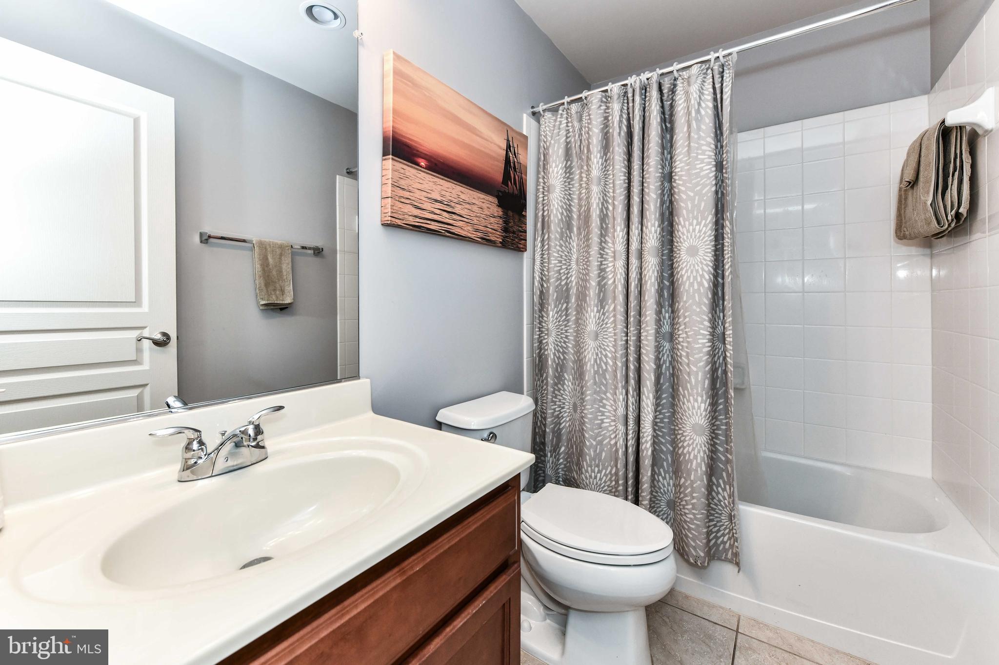 SHIRLINGTON CREST - Residential Lease