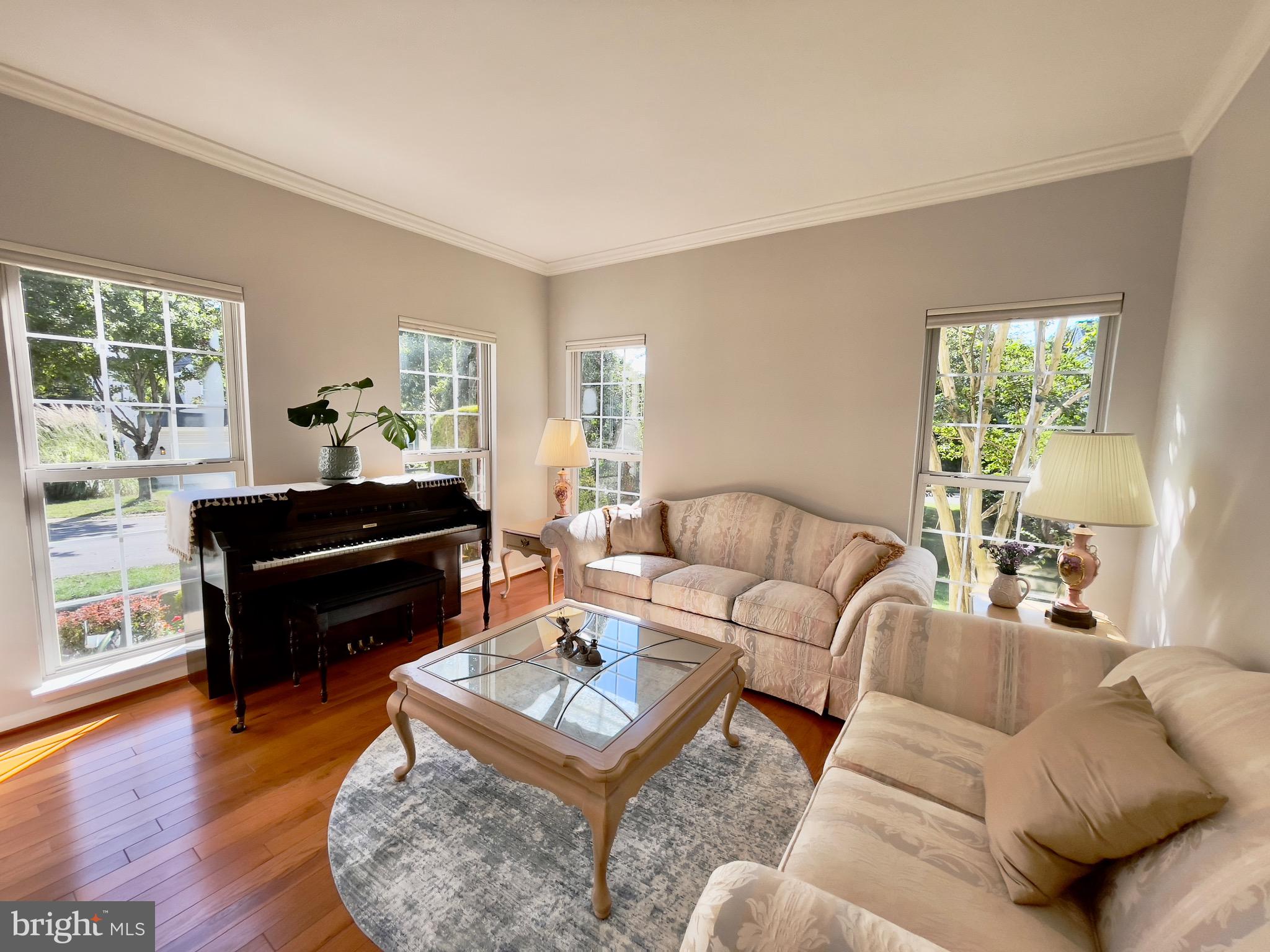 RIVER HILL - Residential