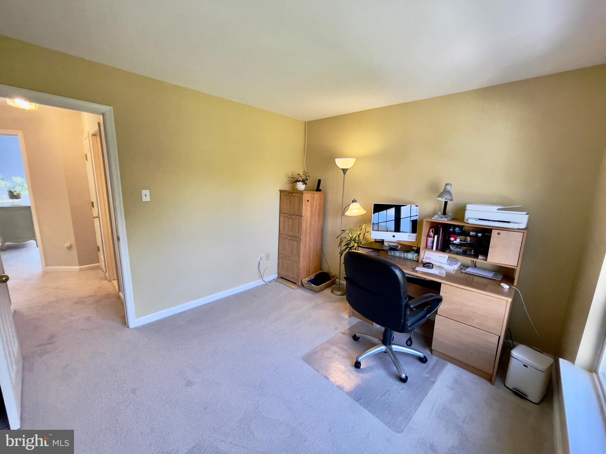 RIVER HILL - Residential