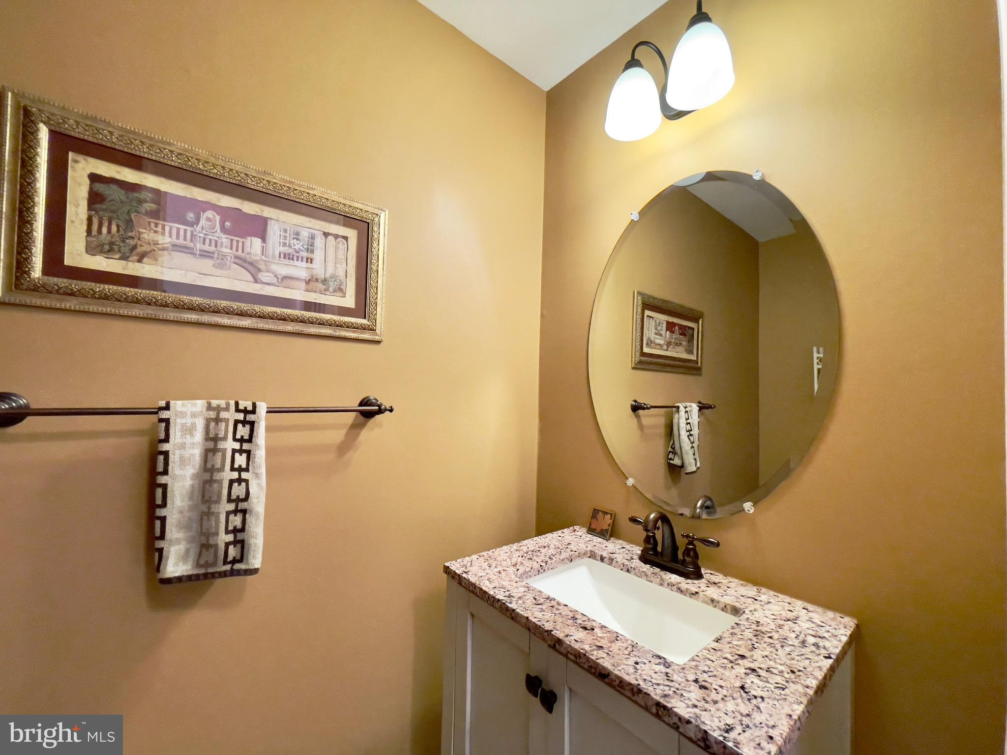 RIVER HILL - Residential