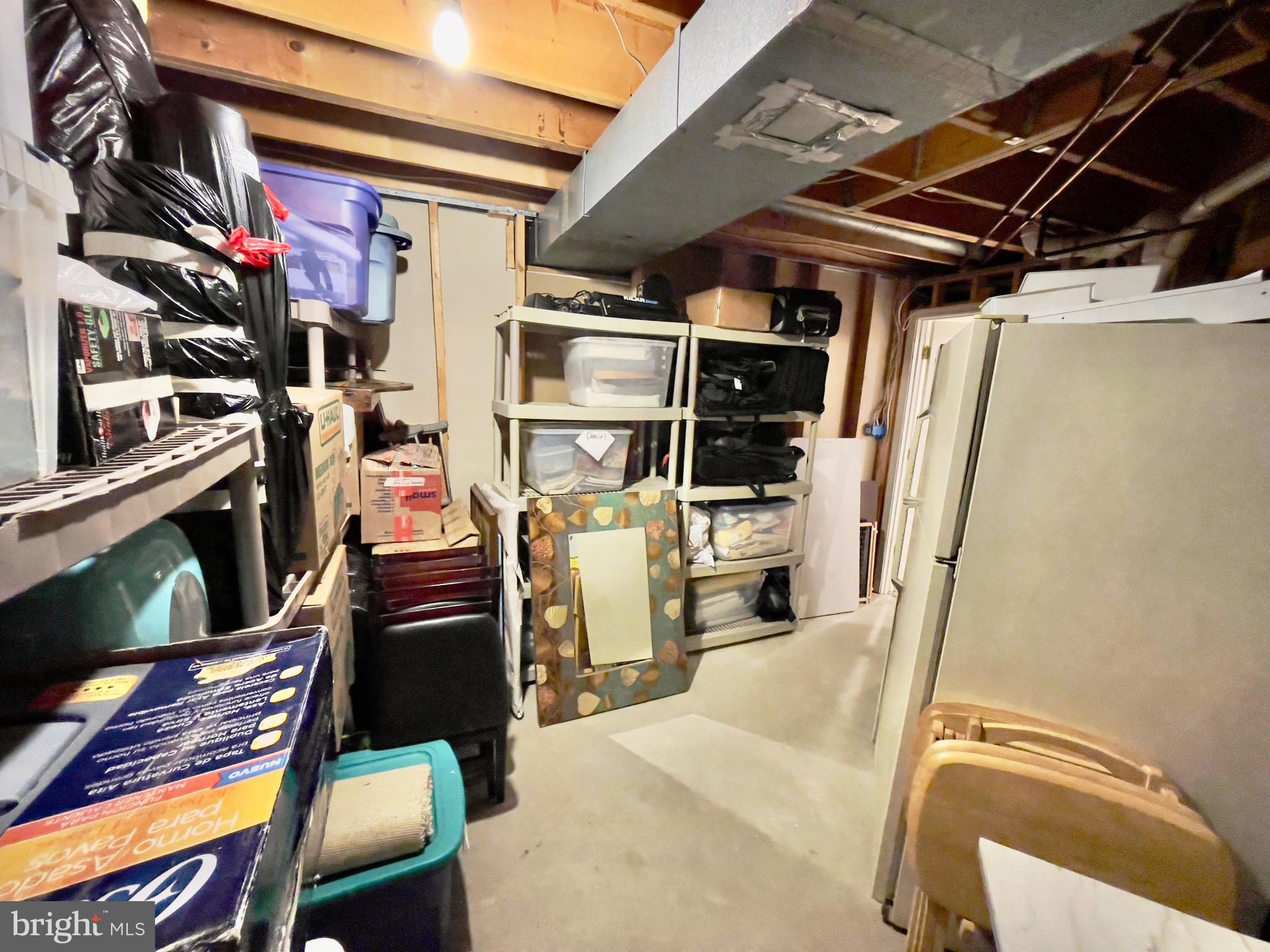 RIVER HILL - Residential