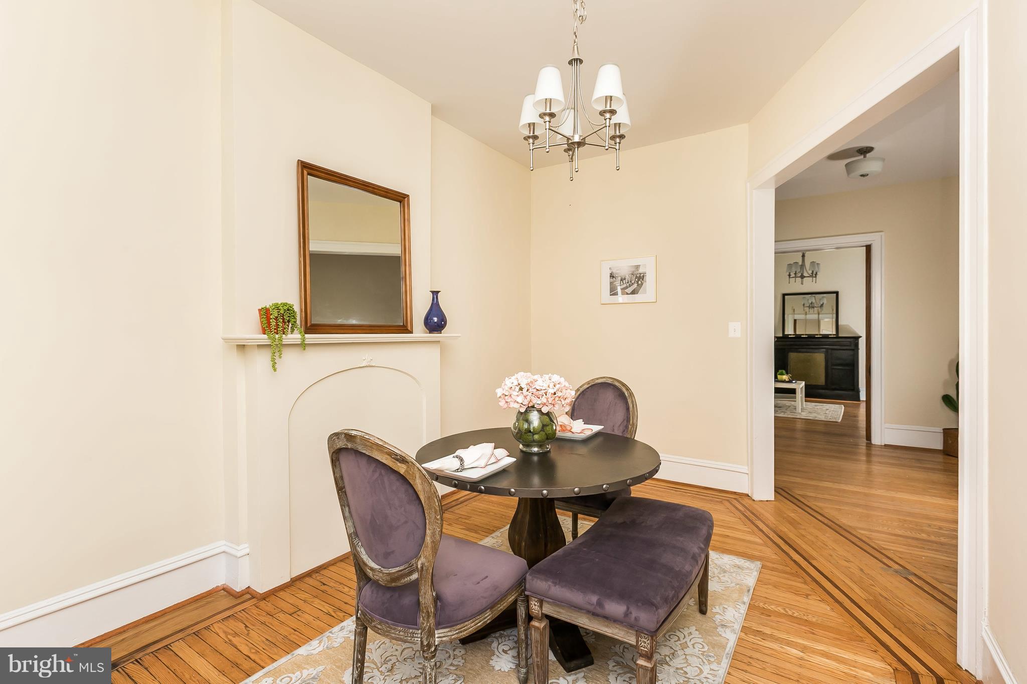 CHARLES VILLAGE - Residential