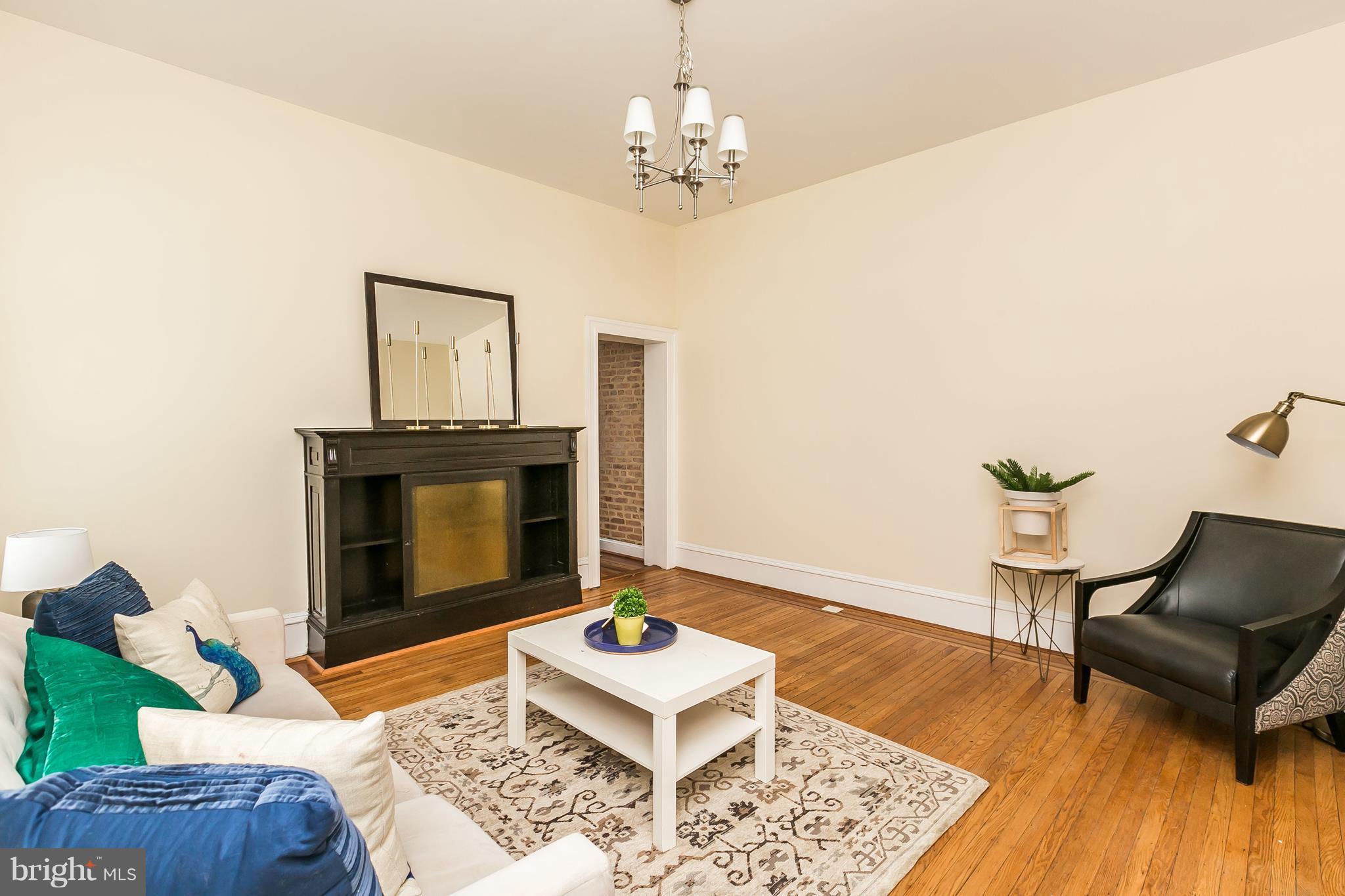 CHARLES VILLAGE - Residential