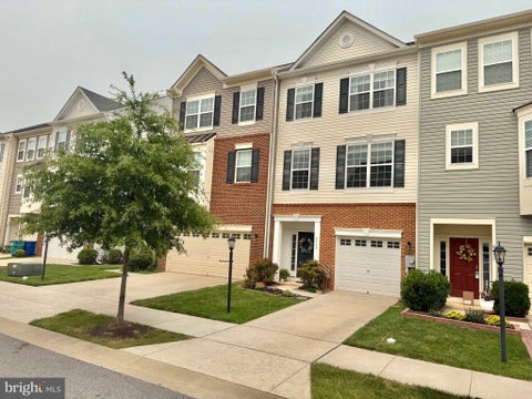Townhouse For Sale - 8468 Randell Ridge Rd<br/> Frederick County, FREDERICK, MD 21704