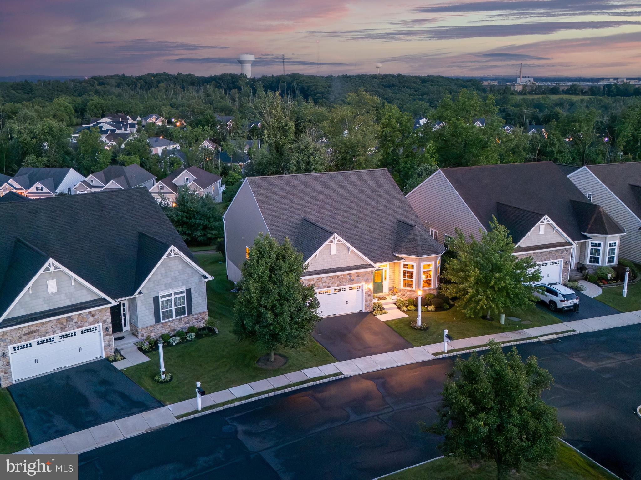 2242 CHANDLER LANE