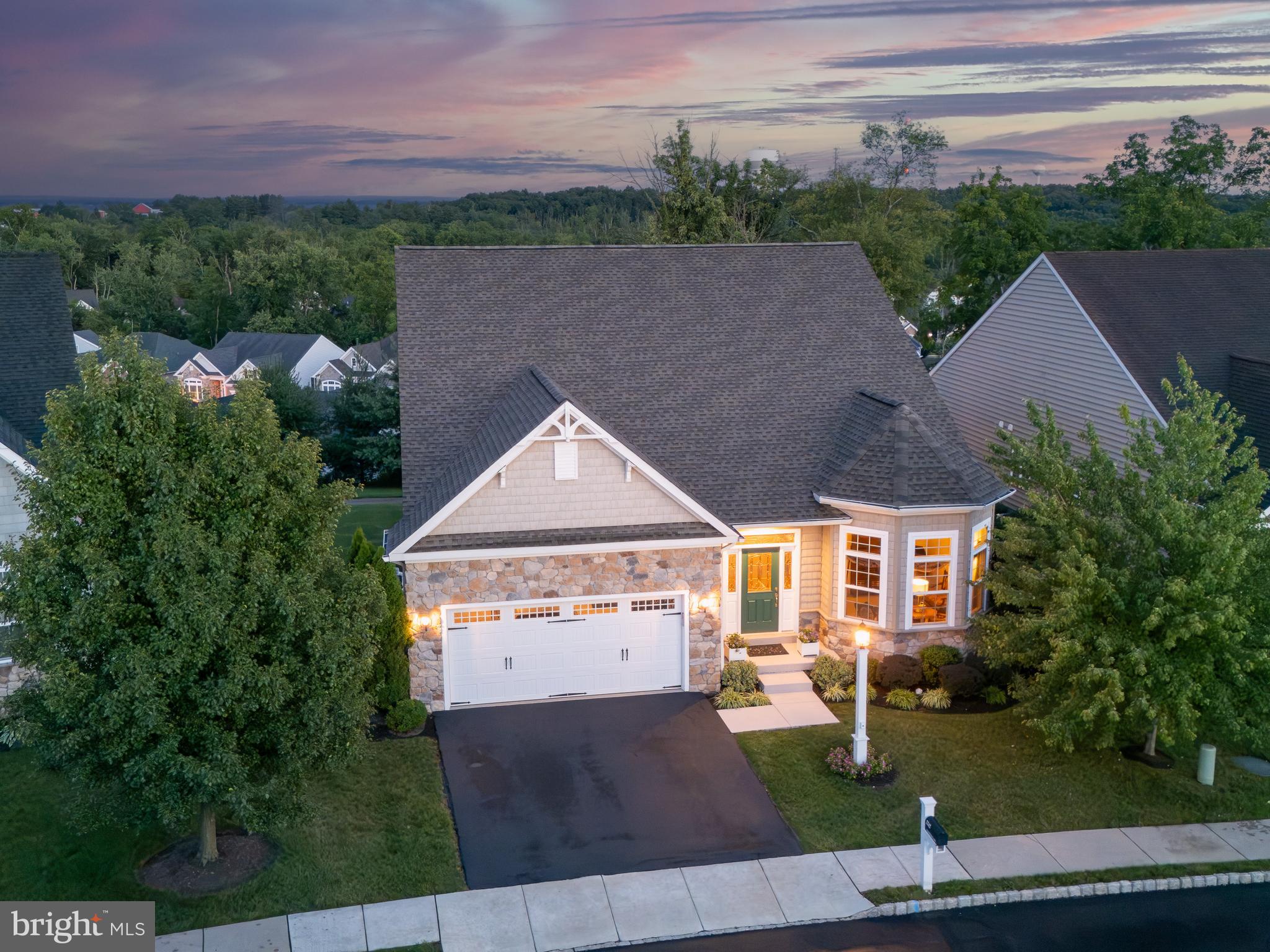 2242 CHANDLER LANE