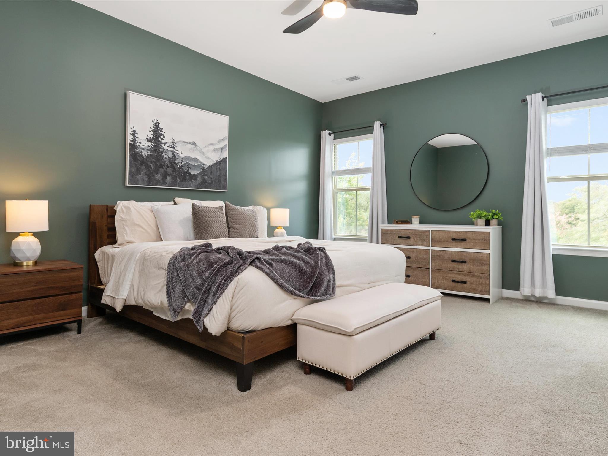 PONDVIEW - Residential