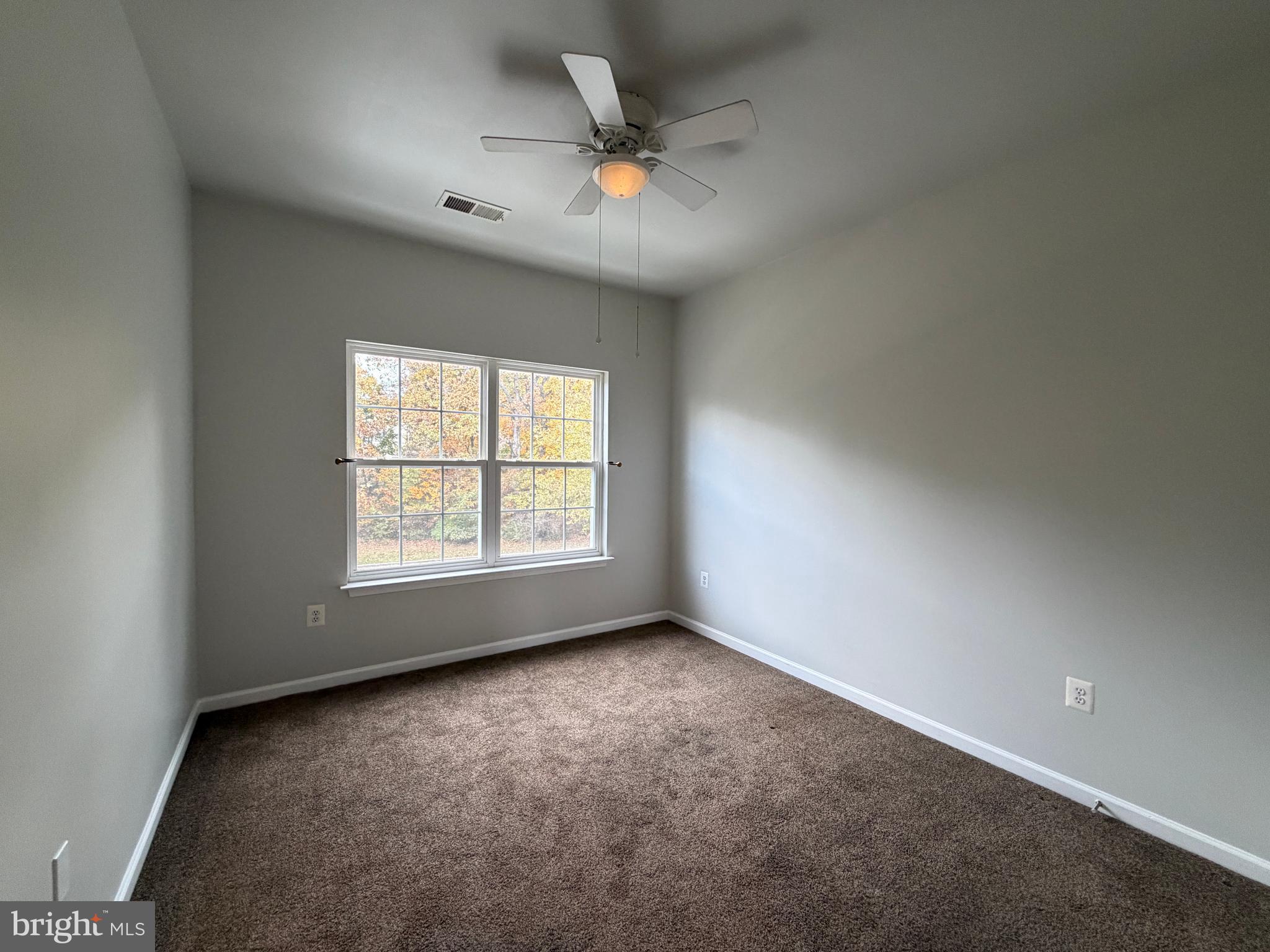 WAKELAND MANOR - Residential Lease