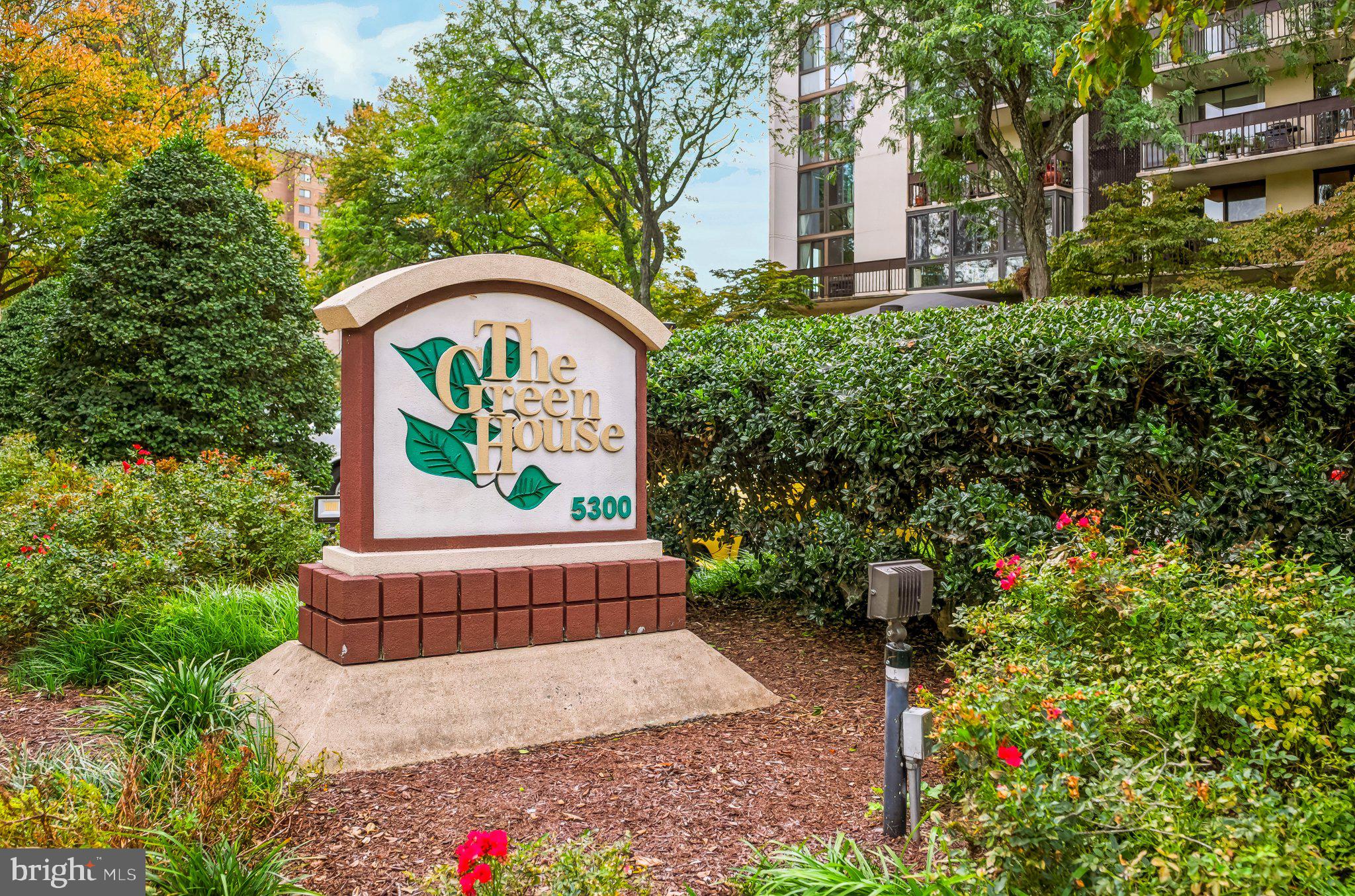 5300 HOLMES RUN PARKWAY 1005