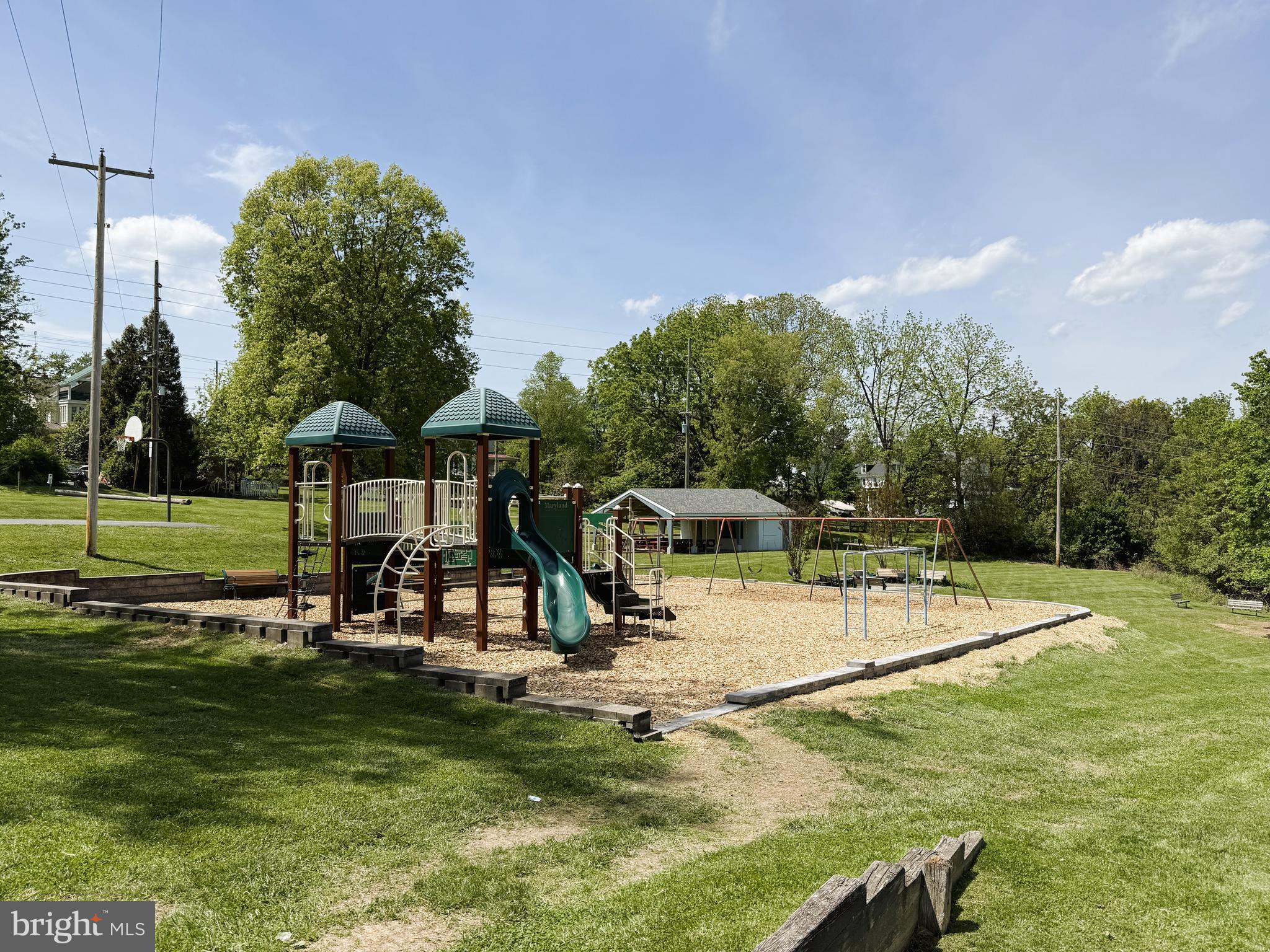 CULLER OAKS - Residential