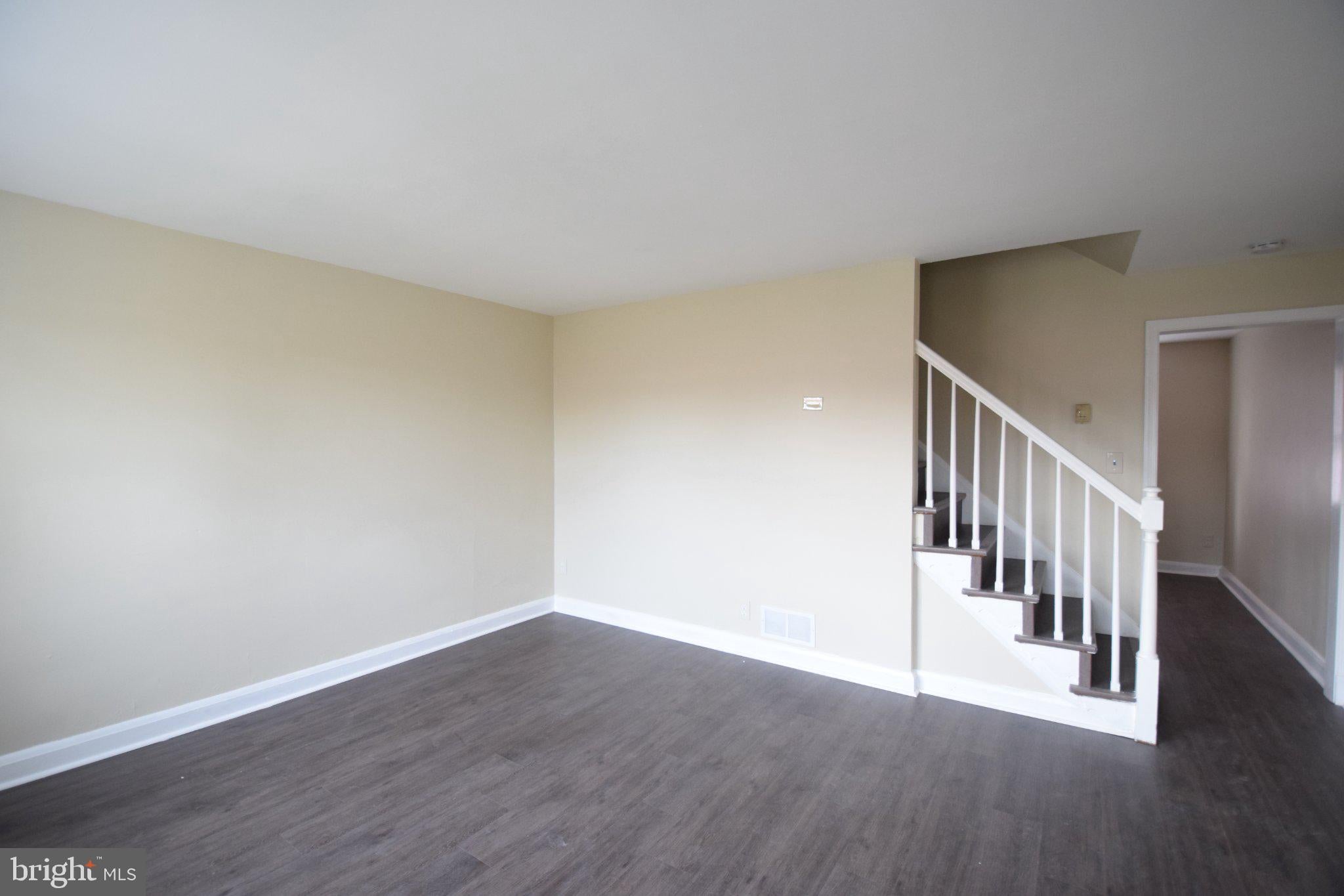 724 S WOODINGTON ROAD