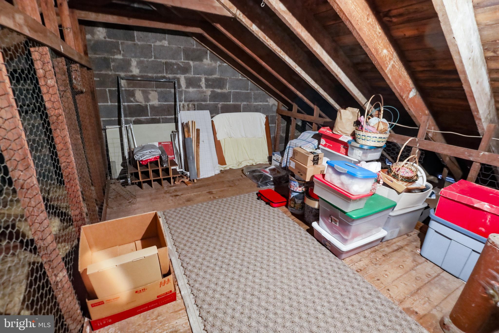 MAPLE GARDENS - Residential