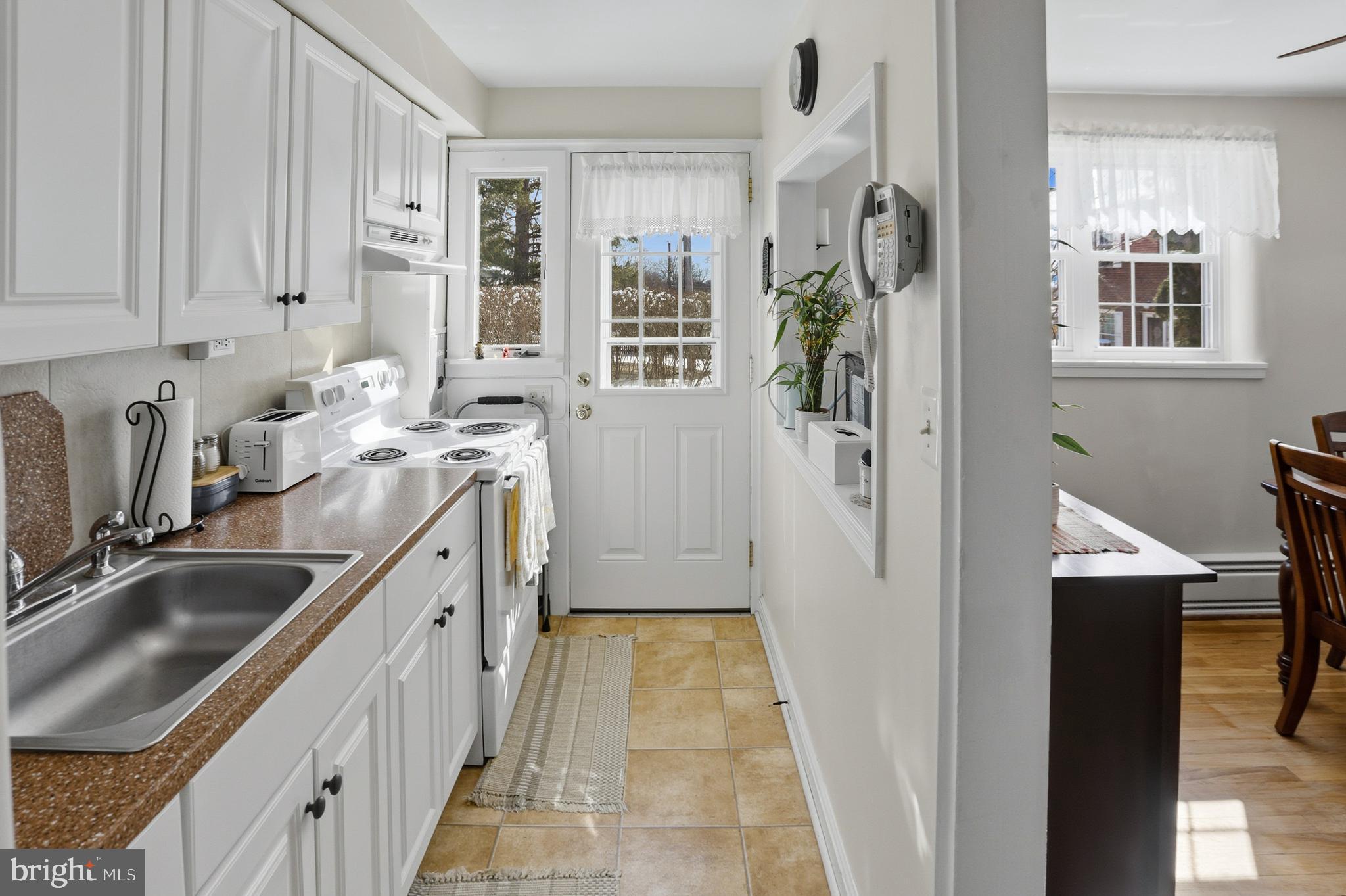 MAPLE GARDENS - Residential