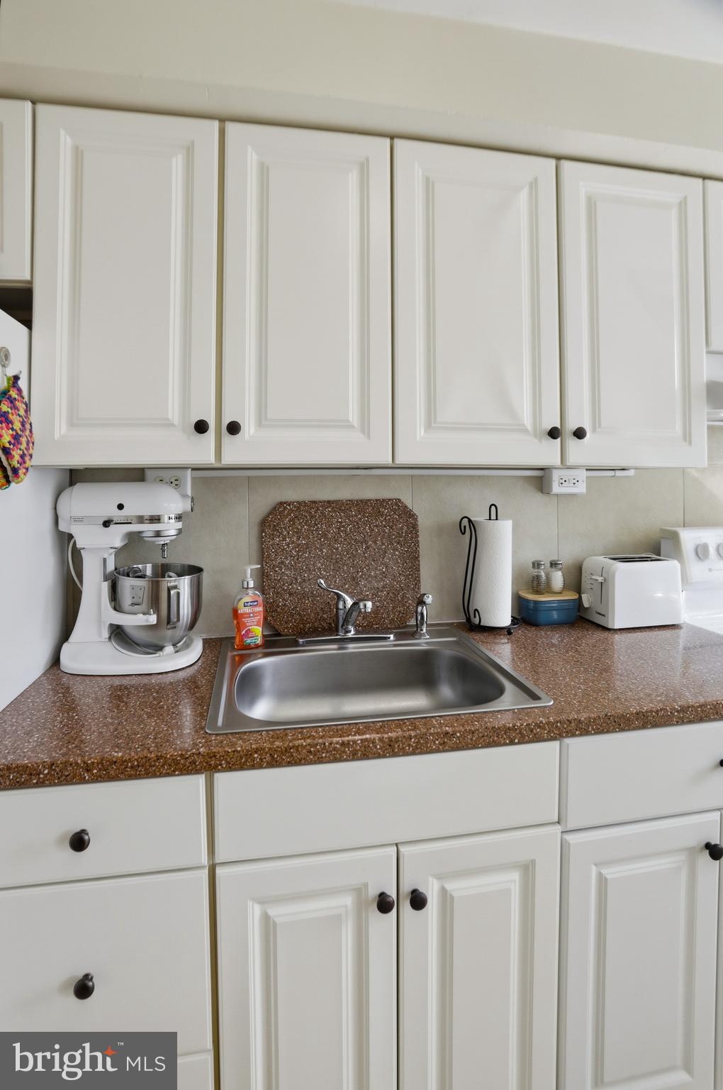 MAPLE GARDENS - Residential