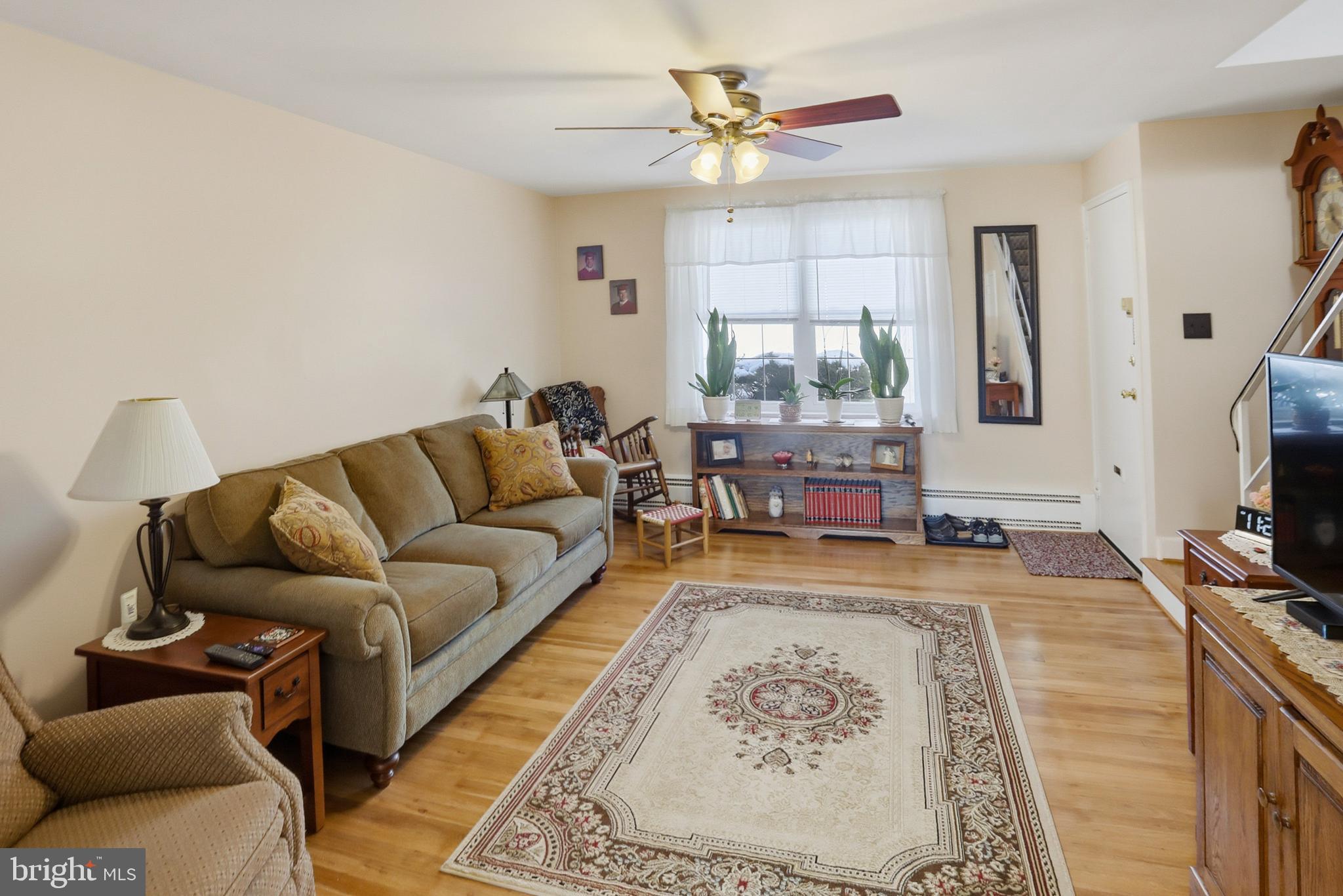 MAPLE GARDENS - Residential