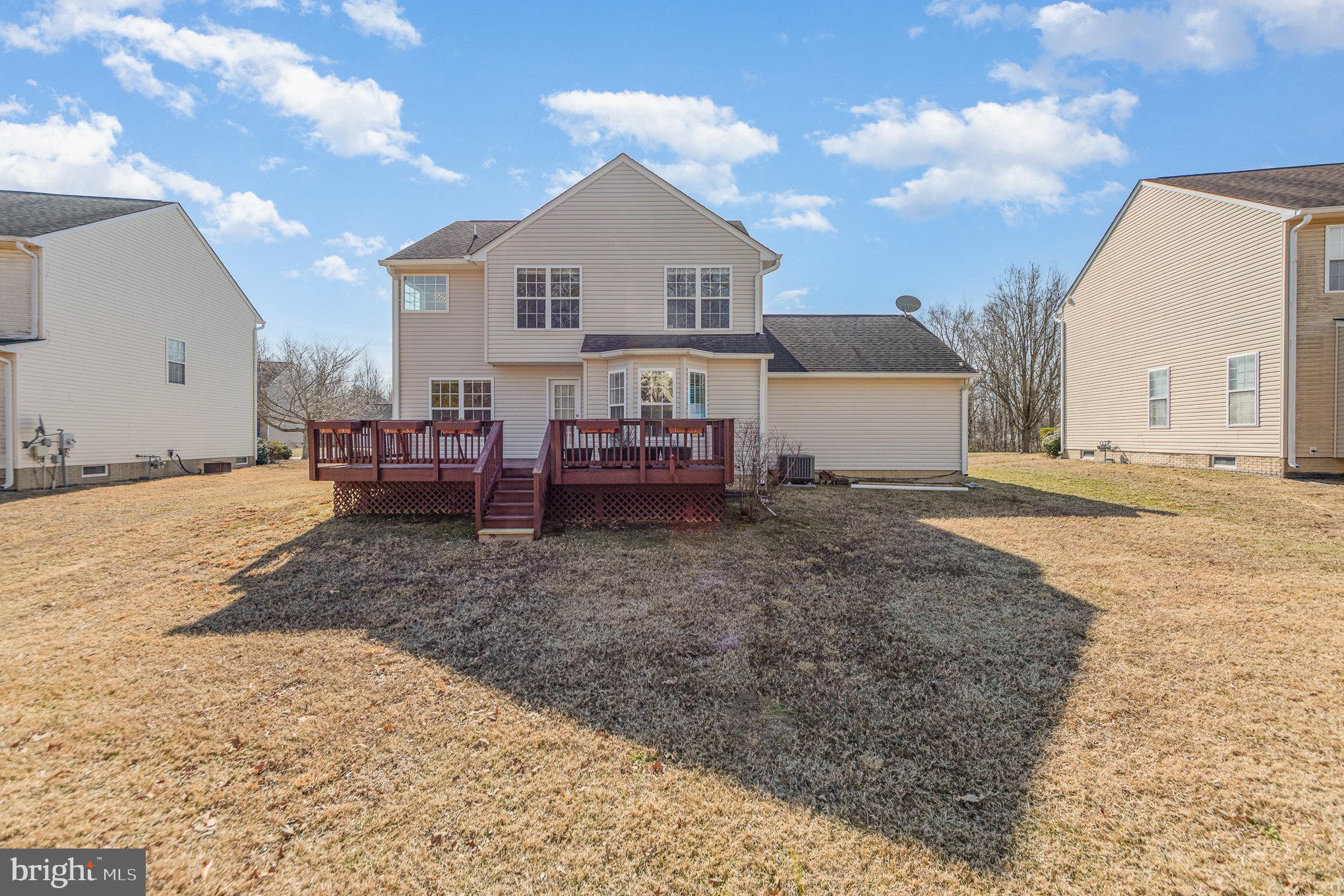 SALEM FIELDS - Residential