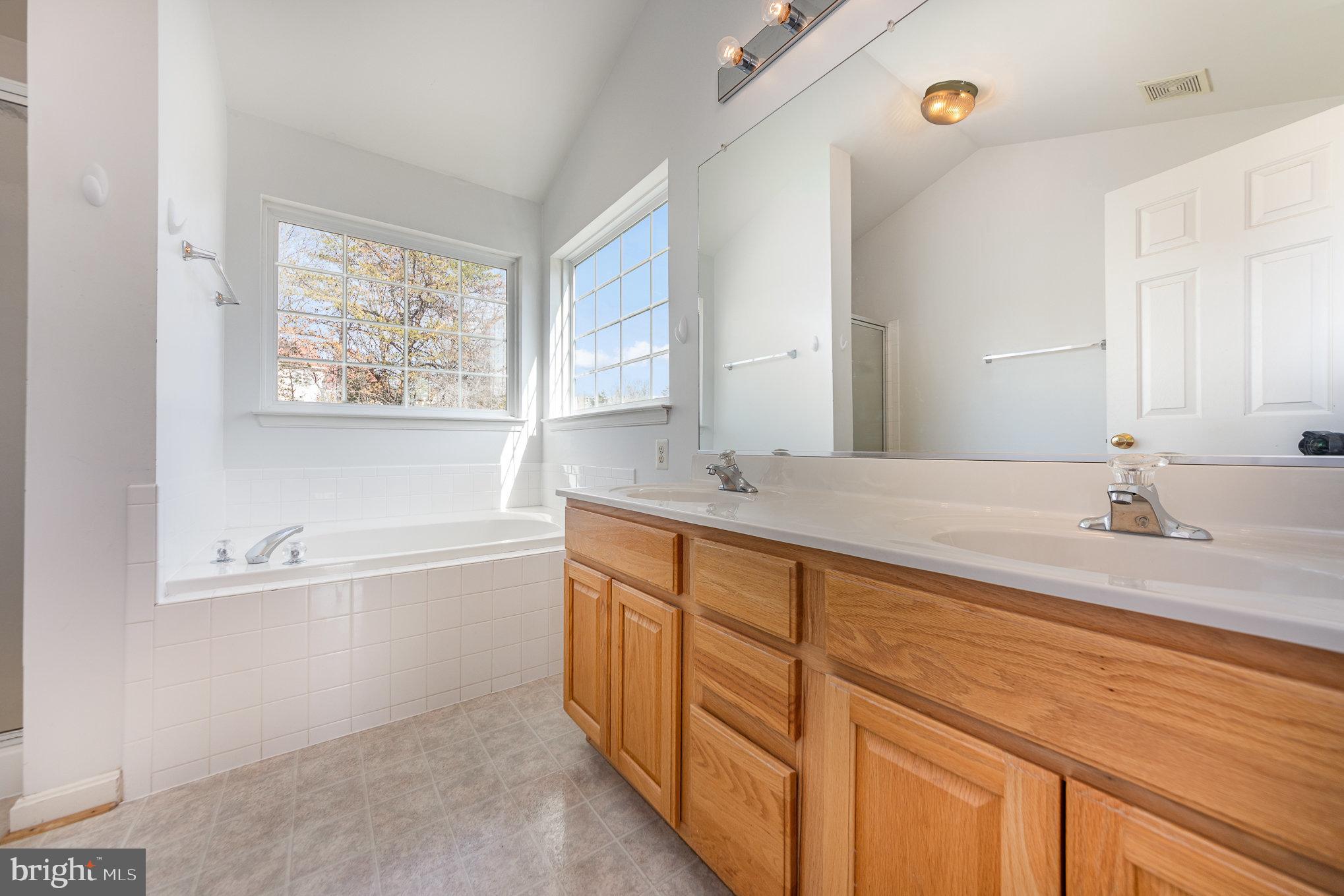 SALEM FIELDS - Residential