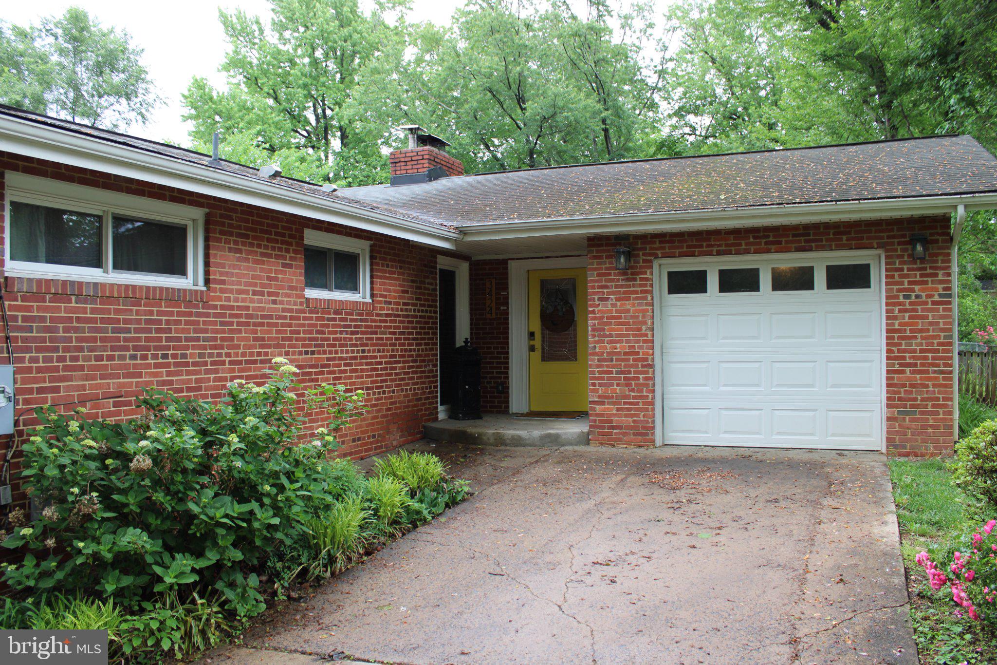 3424 BROOKWOOD DRIVE