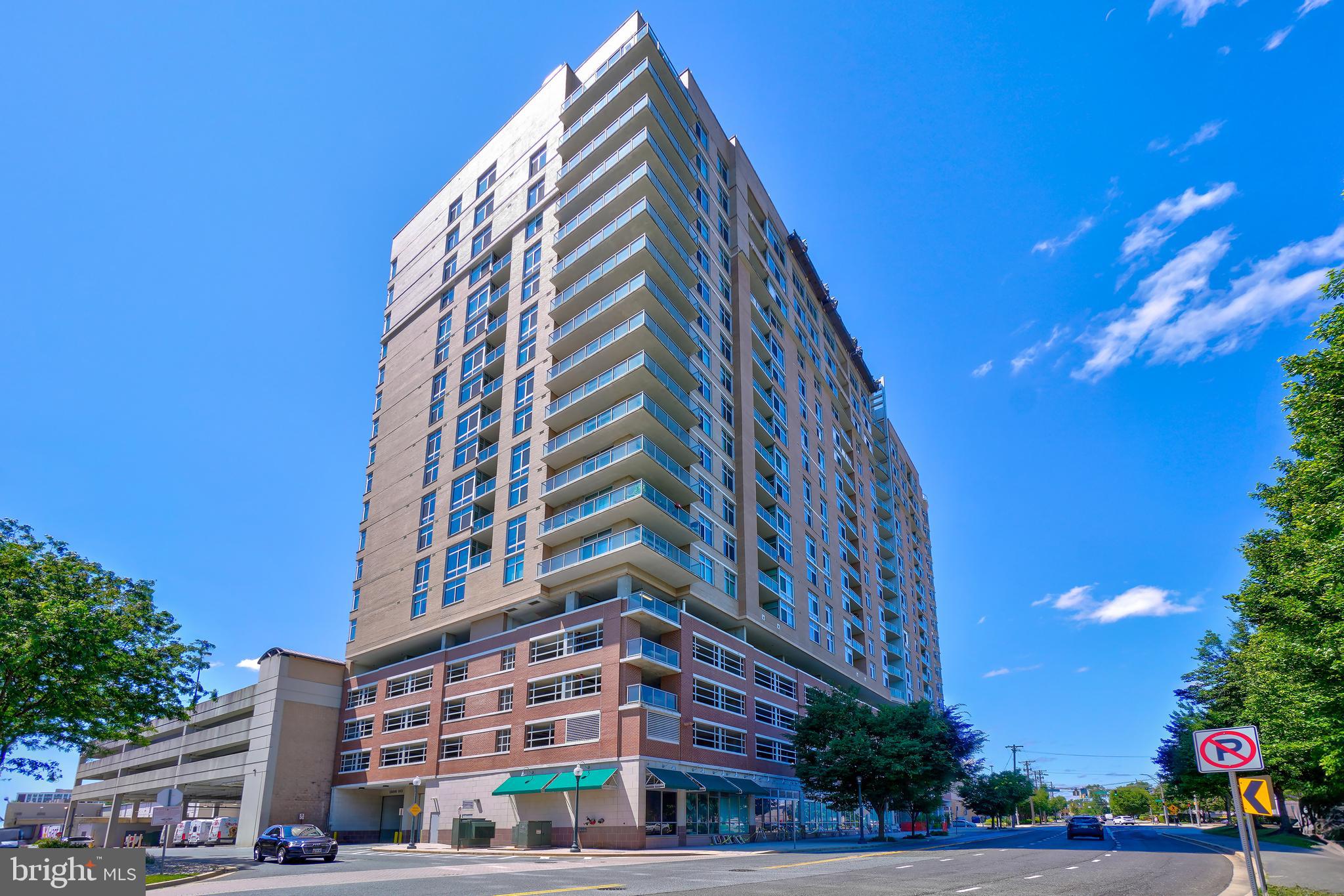 MIDTOWN BETHESDA NORTH - Residential