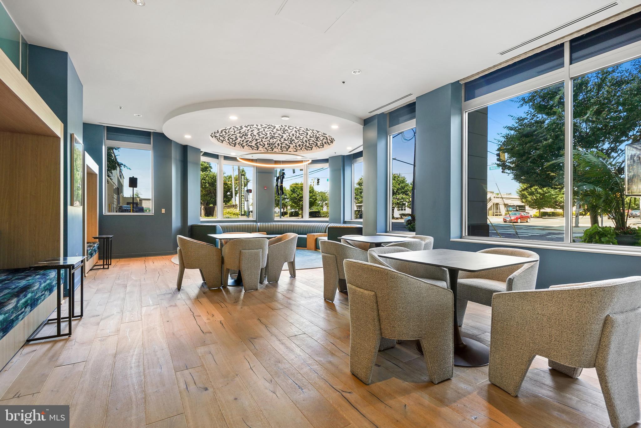 MIDTOWN BETHESDA NORTH - Residential