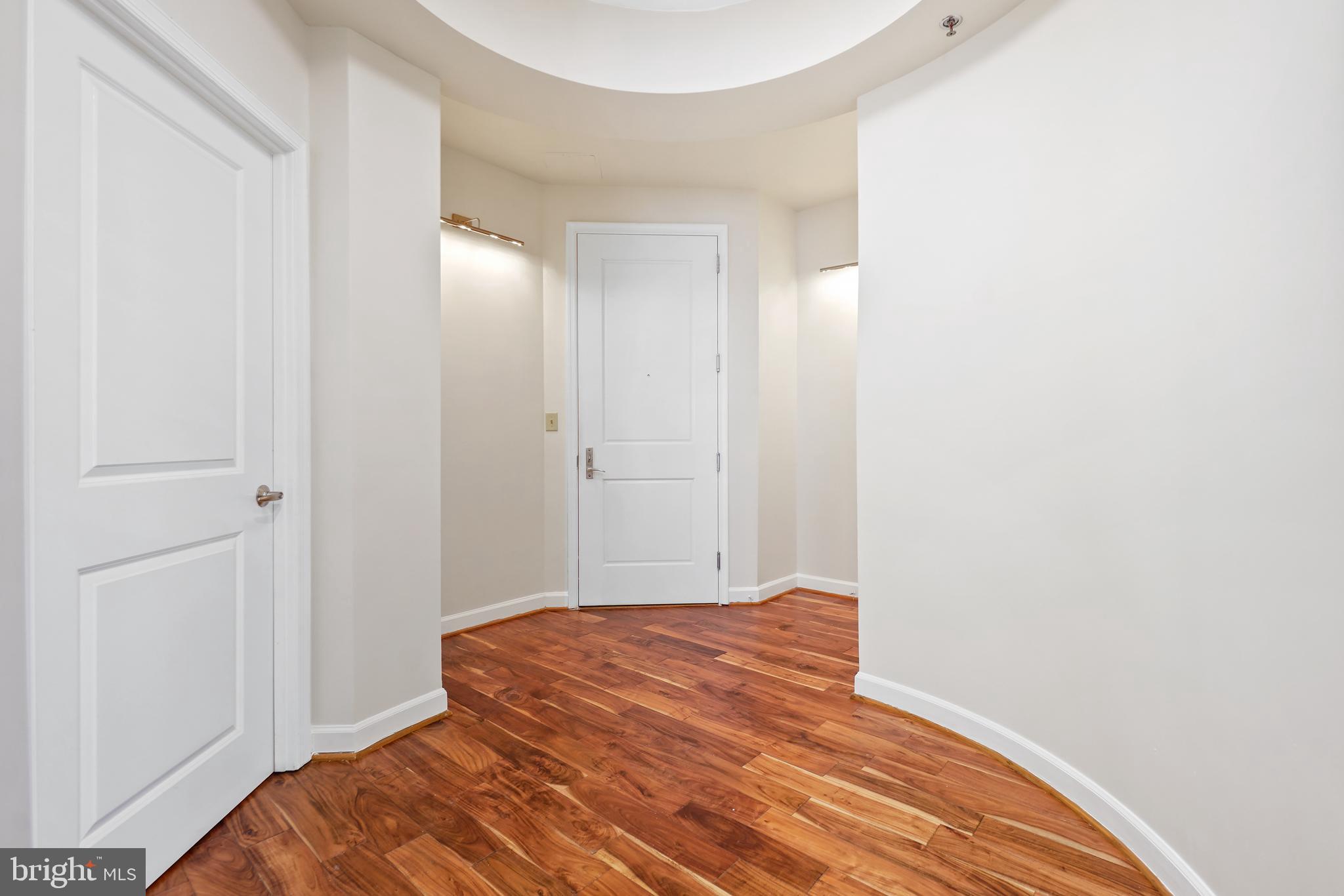 MIDTOWN BETHESDA NORTH - Residential