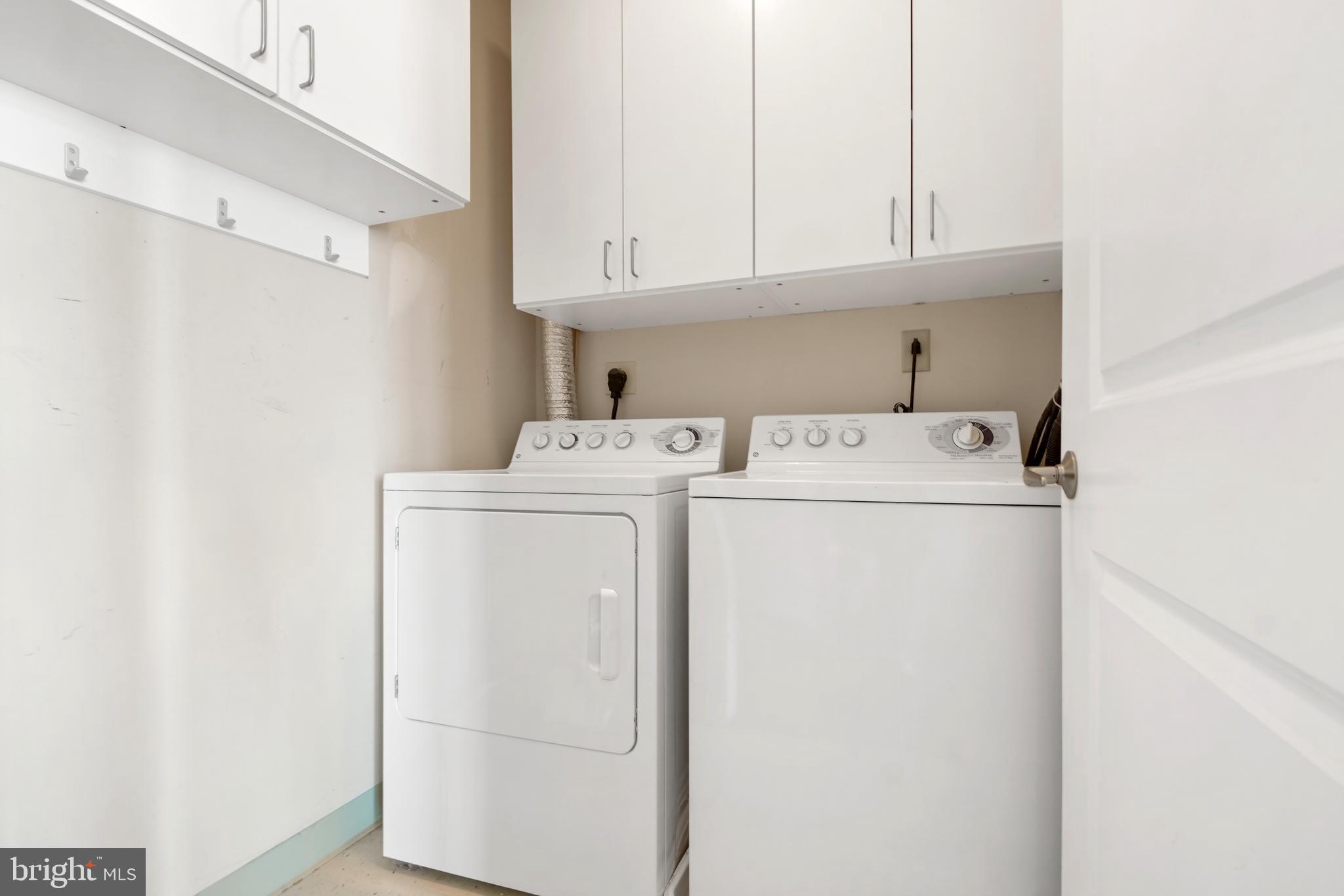 MIDTOWN BETHESDA NORTH - Residential